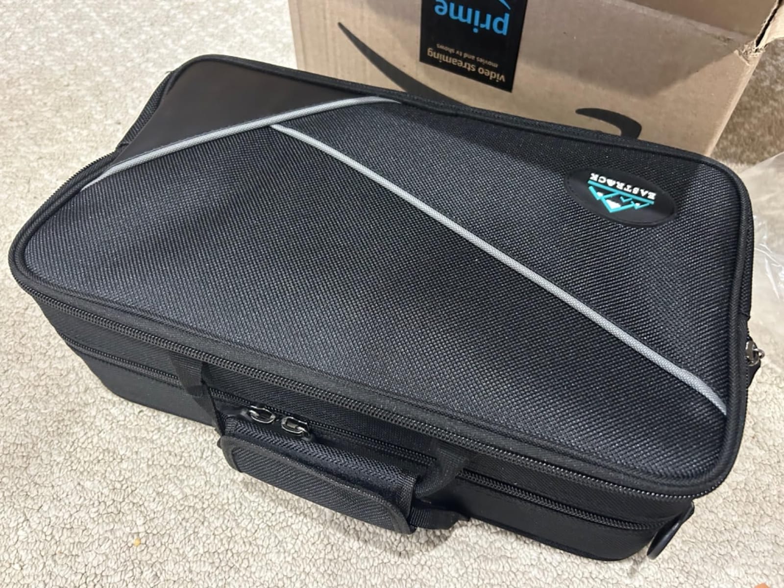 EASTROCK Bb Clarinet 17 Keys ABS Material Wide Range of Tones Particularly Beginner & Students-friendly with Using Tools and 2 Replaceable Barrels customer photo 2