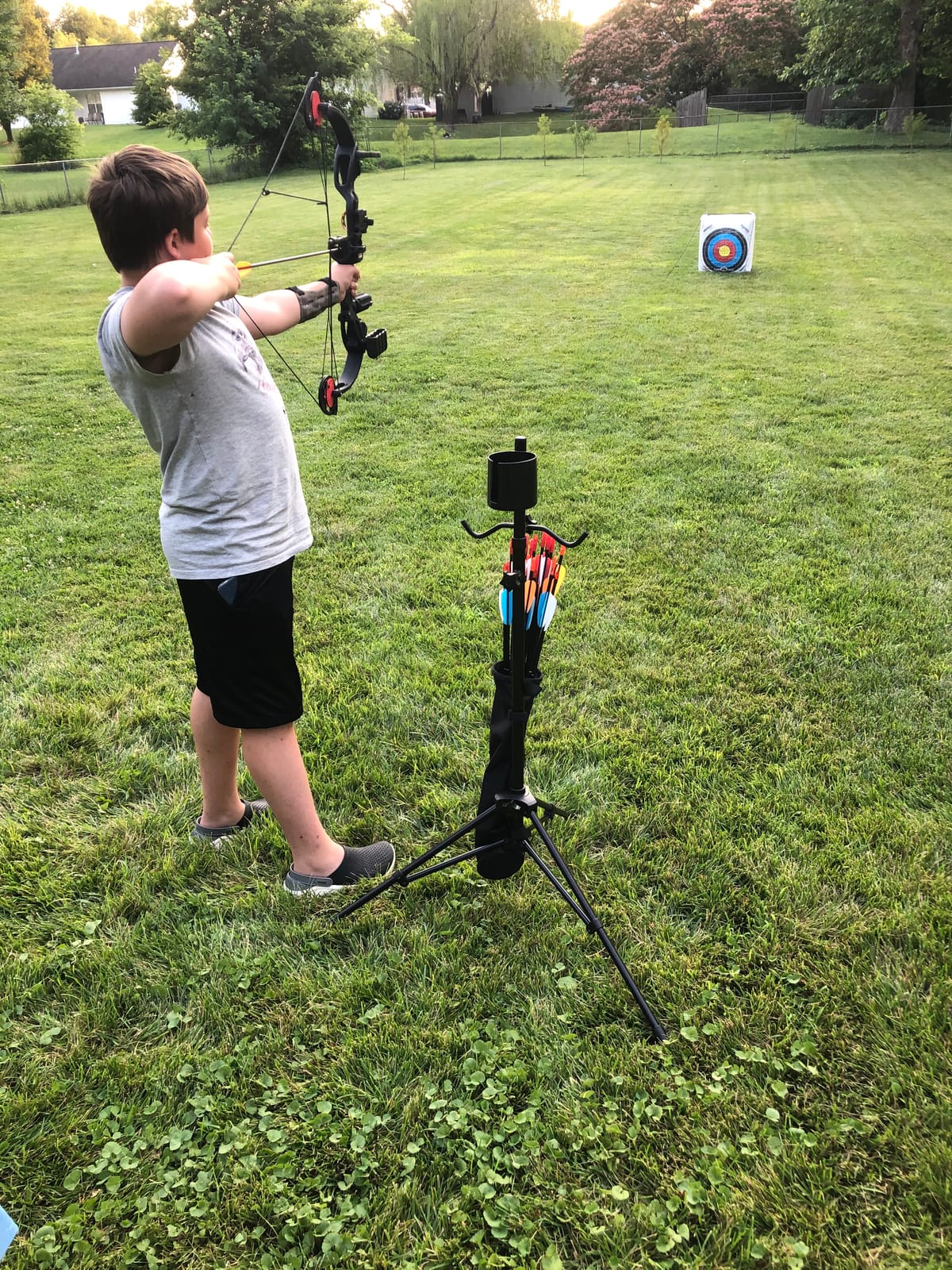 Compound Bow Archery for Youth and Beginner, Right Handed, 19