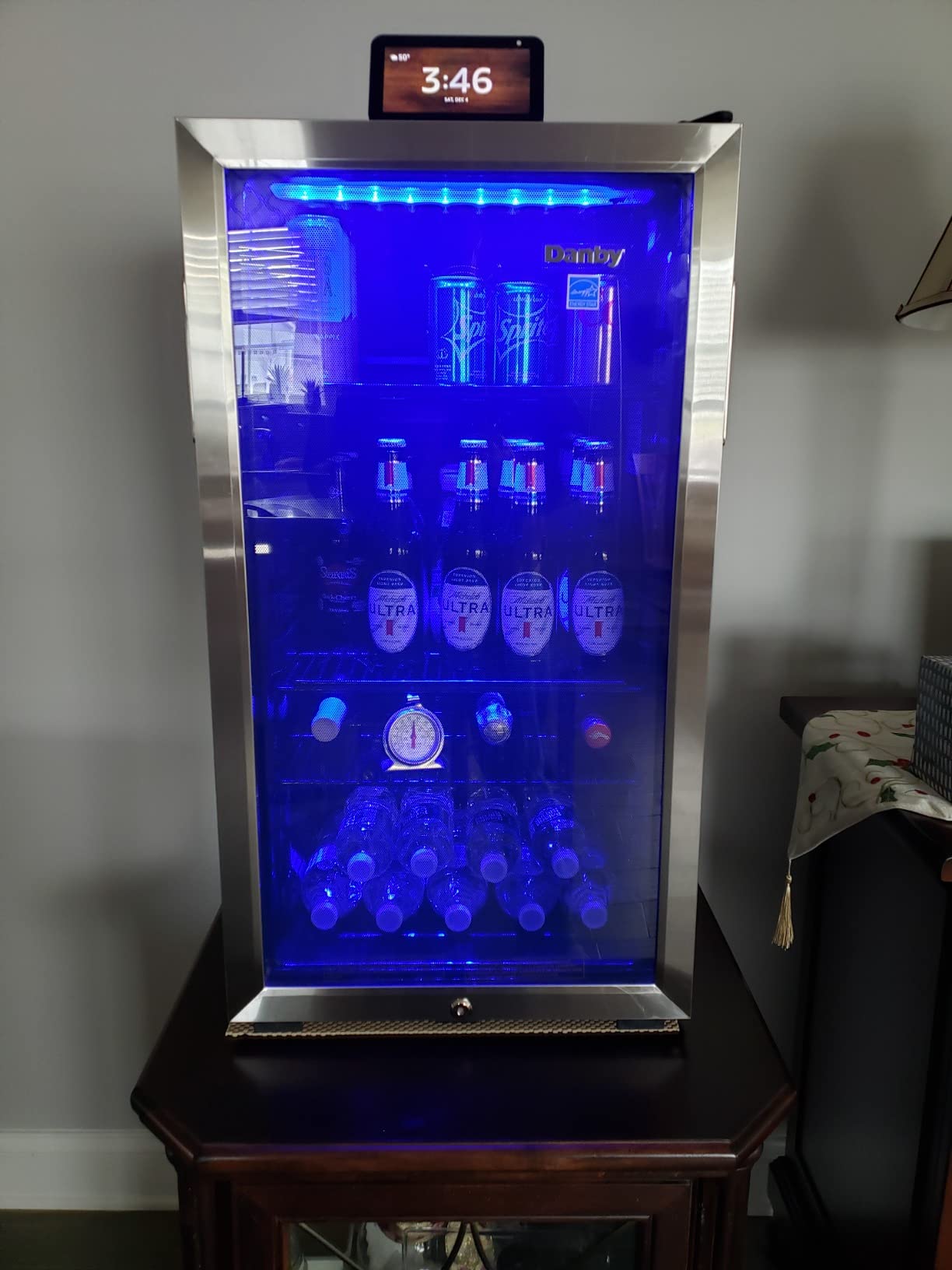 Danby DBC117A1BSSDB-6 117 Can Beverage Center, 3.1 Cu.Ft. Freestanding Drinks Refrigerator for Basement, Dining, Living Room customer photo 1