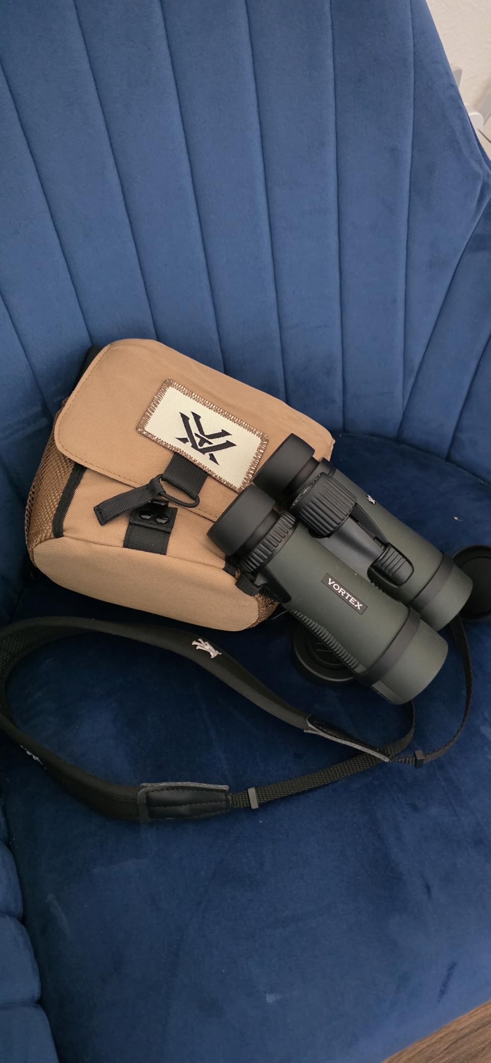 Vortex Diamondback HD 10x42 Binocular DB-215 | HD Optics, Tripod Adaptable, Waterproof, Fogproof, Shockproof, Included GlassPak - Unlimited, Unconditional Warranty customer photo 1