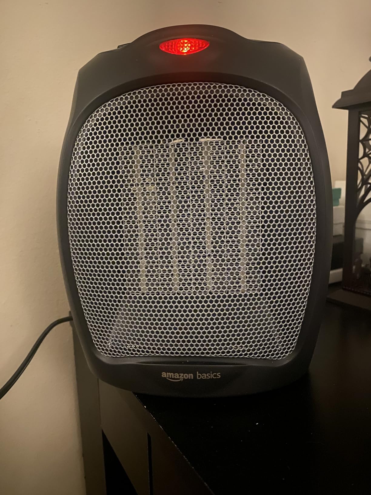 Amazon Basics Ceramic Space Heater, Portable Indoor Heating Solution, With Overheat and Tip-Over Protection, Thermostat, Non-Oscillating, 1500W, Fast Heating, Silver customer photo 2