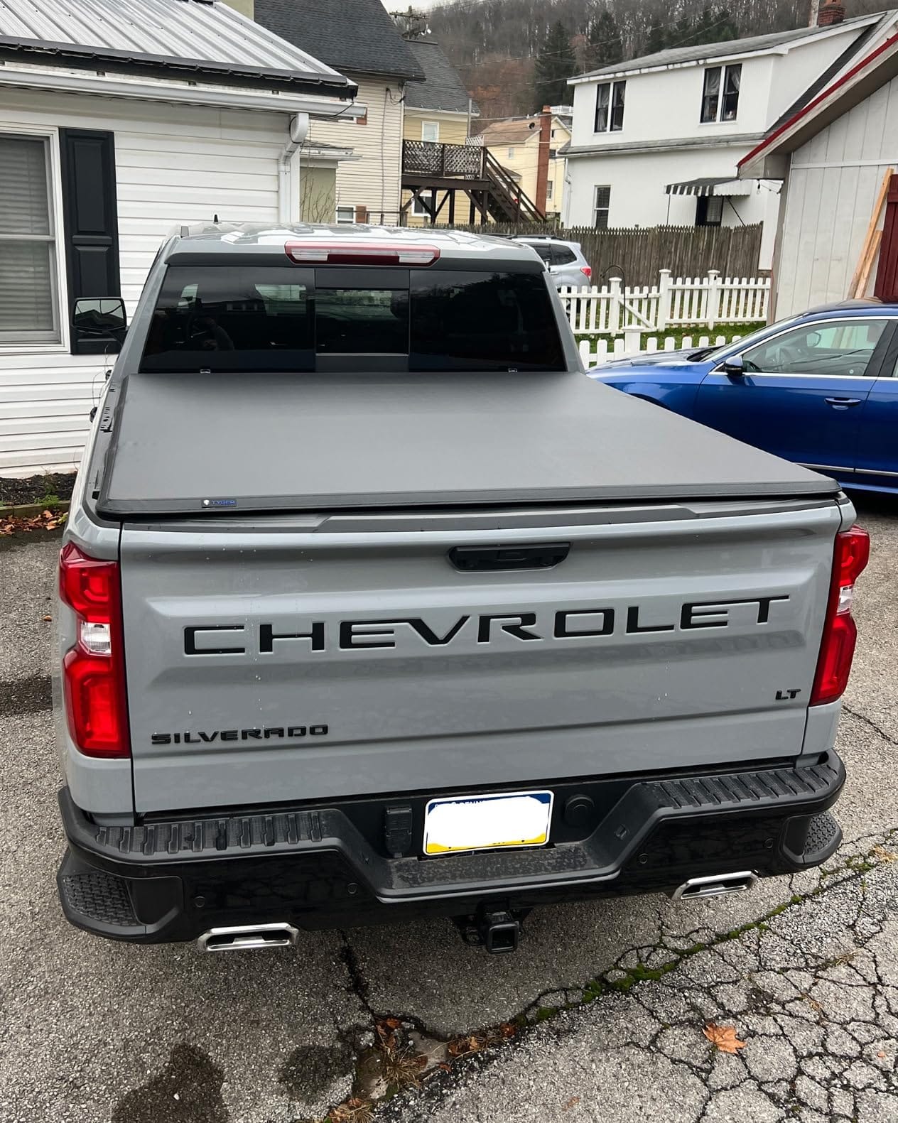 Tyger Auto T3 Soft Tri-fold Truck Bed Tonneau Cover Compatible with 2019-2026 Chevy Silverado GMC Sierra 1500 (Not Fit 19 LD/Limited) | 5'10