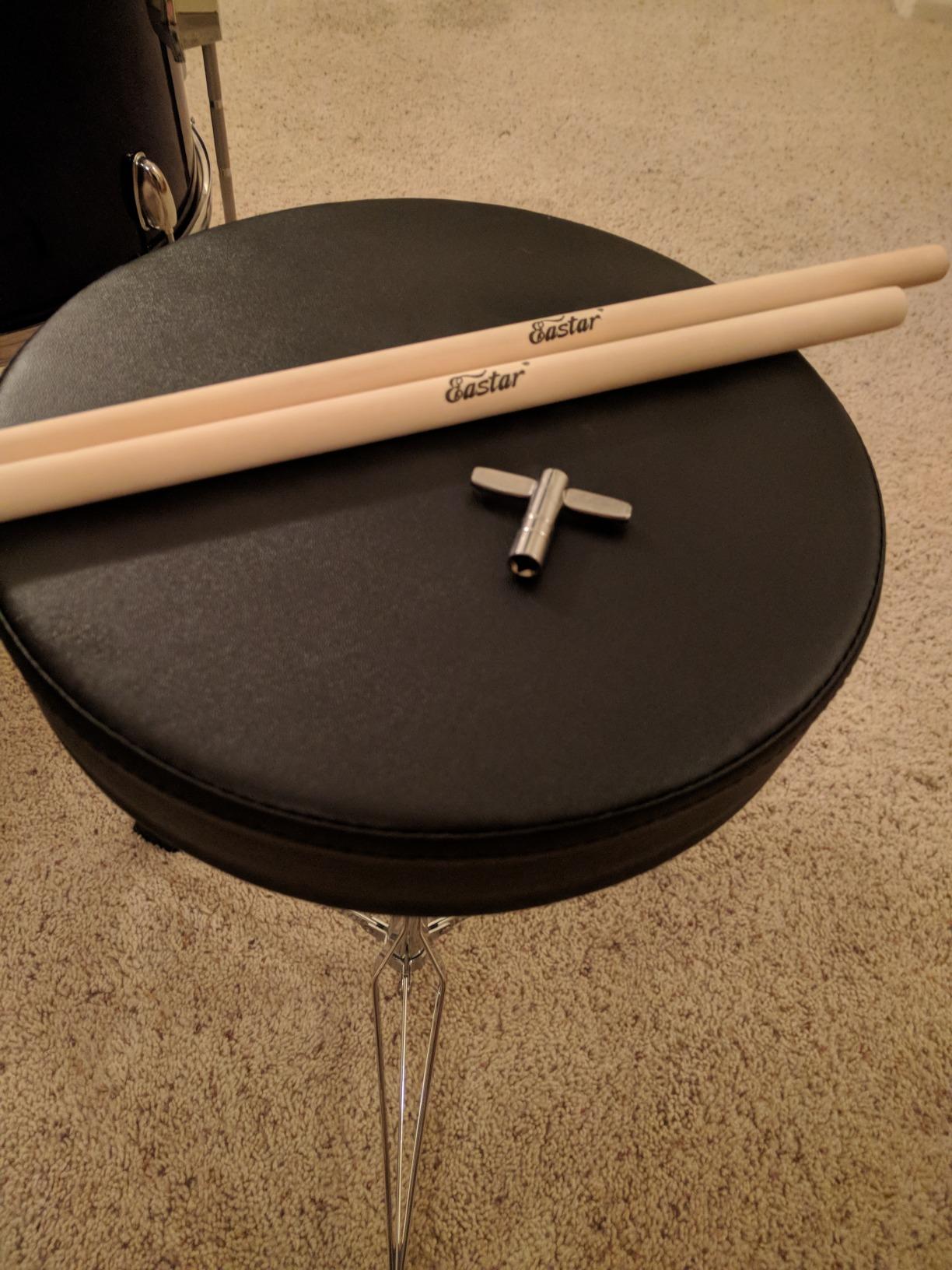 Drum Set Eastar 22 inch for Adults, 5 Piece Full Size Drum Kit Junior Beginner with Pedal Cymbals Stands Stool and Sticks, Metallic Blue customer photo 1