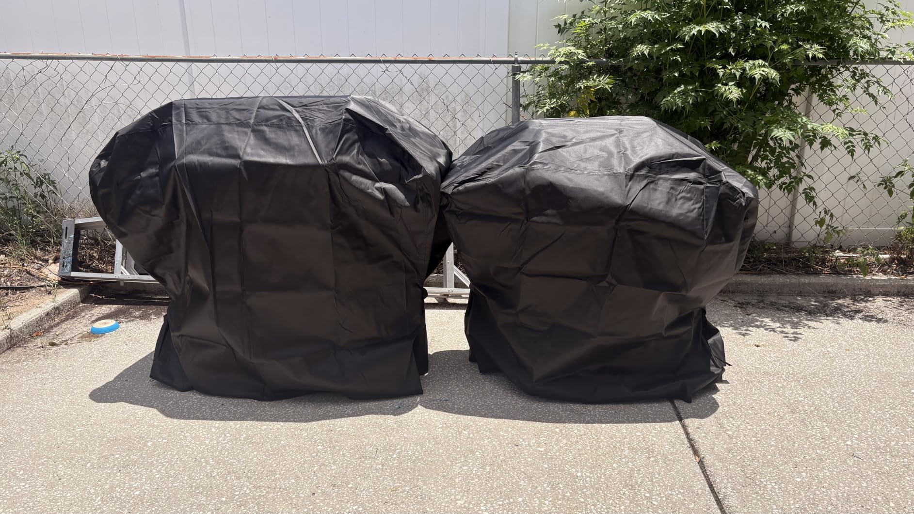 Grill Cover, 58 inch BBQ Gas Grill Cover for Outdoor Grill - Waterproof, Anti-UV, Rip-Proof, Fade Resistant Material, Barbecue Cover with Hook-and-Loop Straps & Adjustable Hem Drawstring, Black customer photo 2