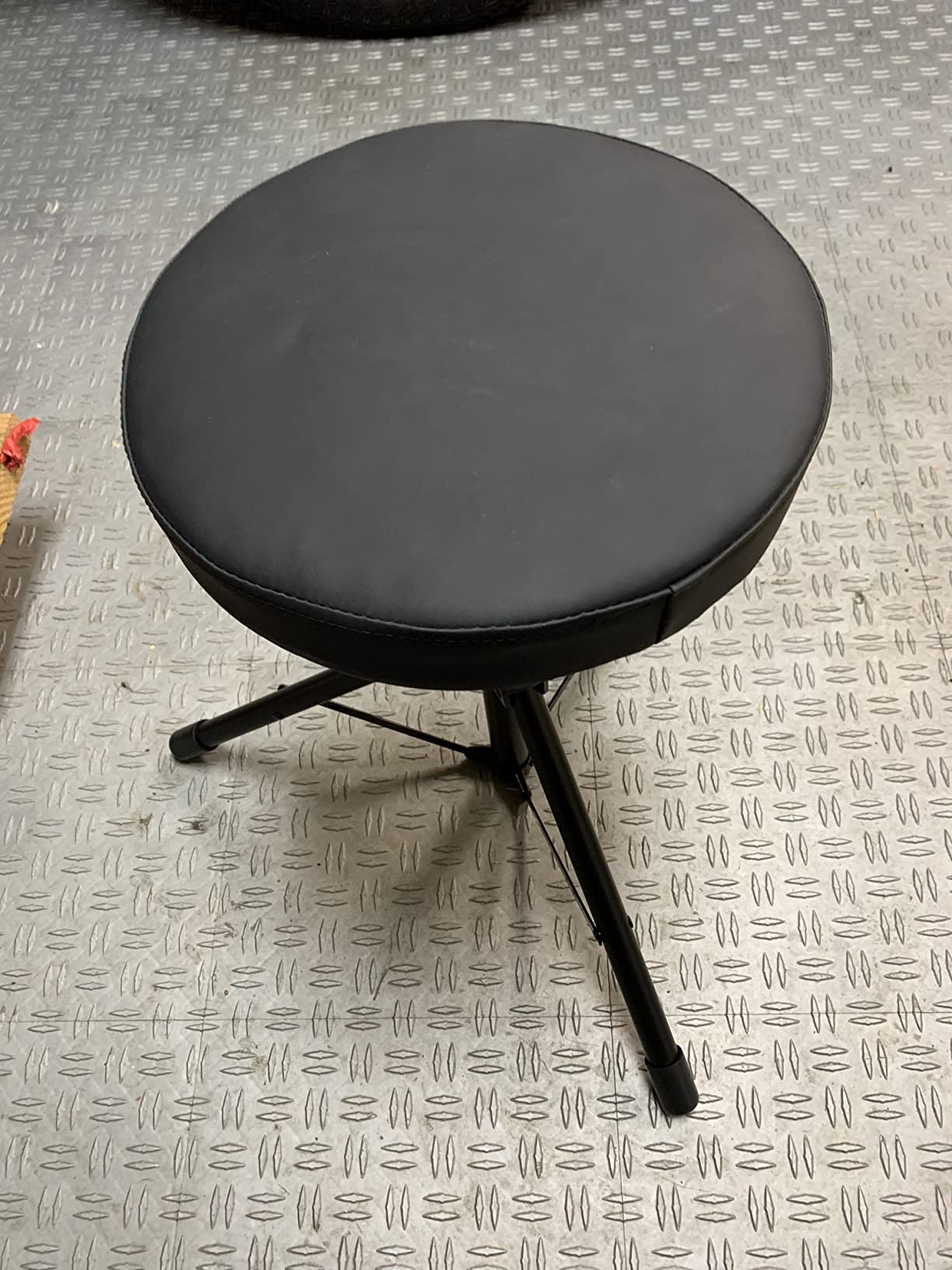 EASTROCK Drum Throne, Padded Drum Seat Drumming Stools with Anti-Slip Feet for Adults and Kids Drummers (Black) customer photo 2