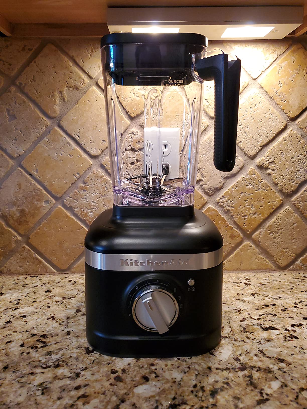 KitchenAid K400 Variable Speed Blender - KSB4027, Passion Red, 56 oz customer photo 1