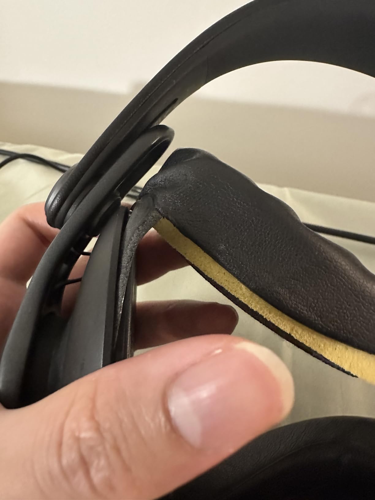 AKG Pro Audio K371 Wired Over-Ear, Closed-Back, Foldable Professional Recording Studio Headphones customer photo 1