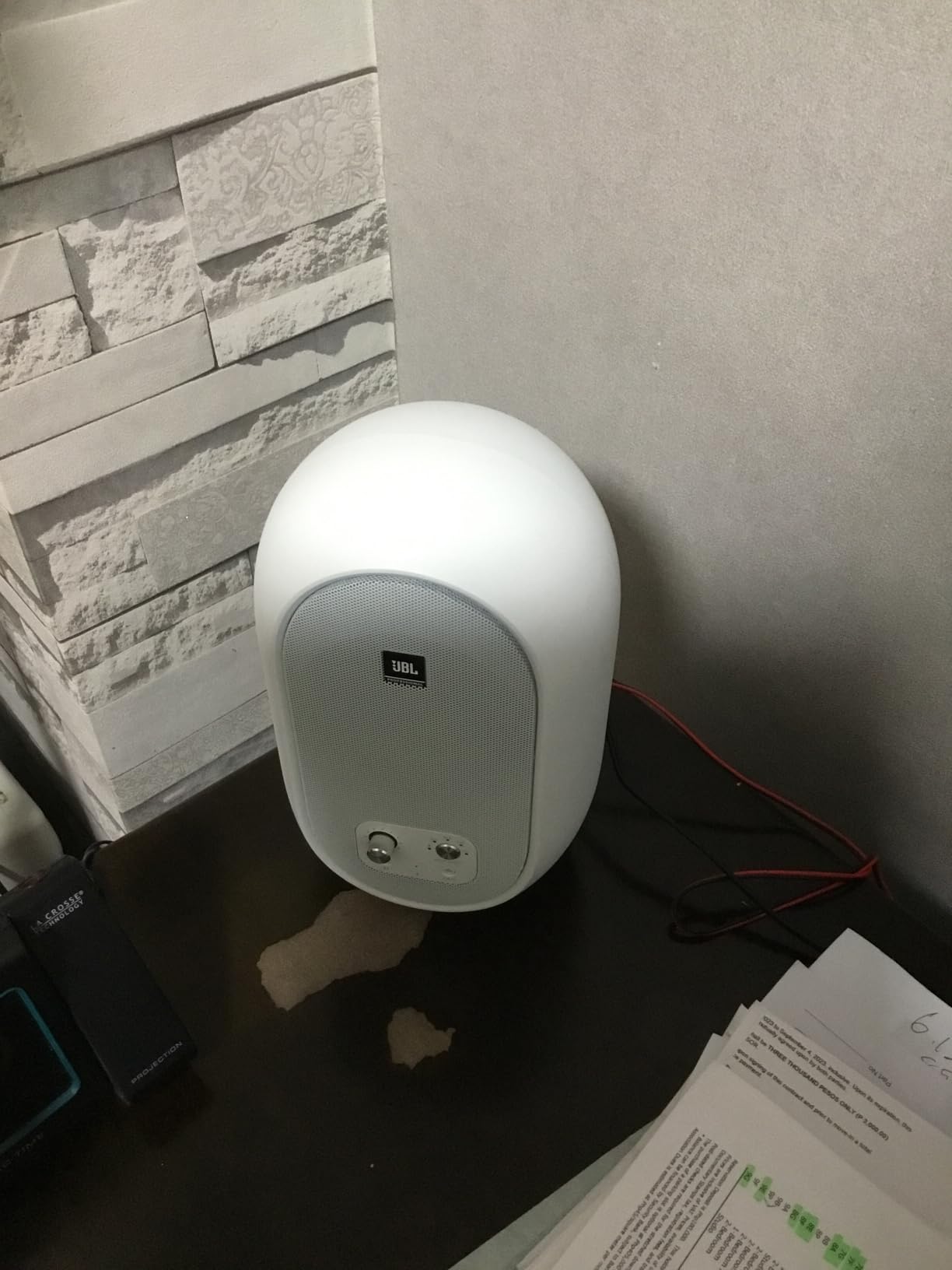 JBL Professional 1 Series 104-BT Compact Desktop Reference Monitors with Bluetooth, Pair customer photo 1