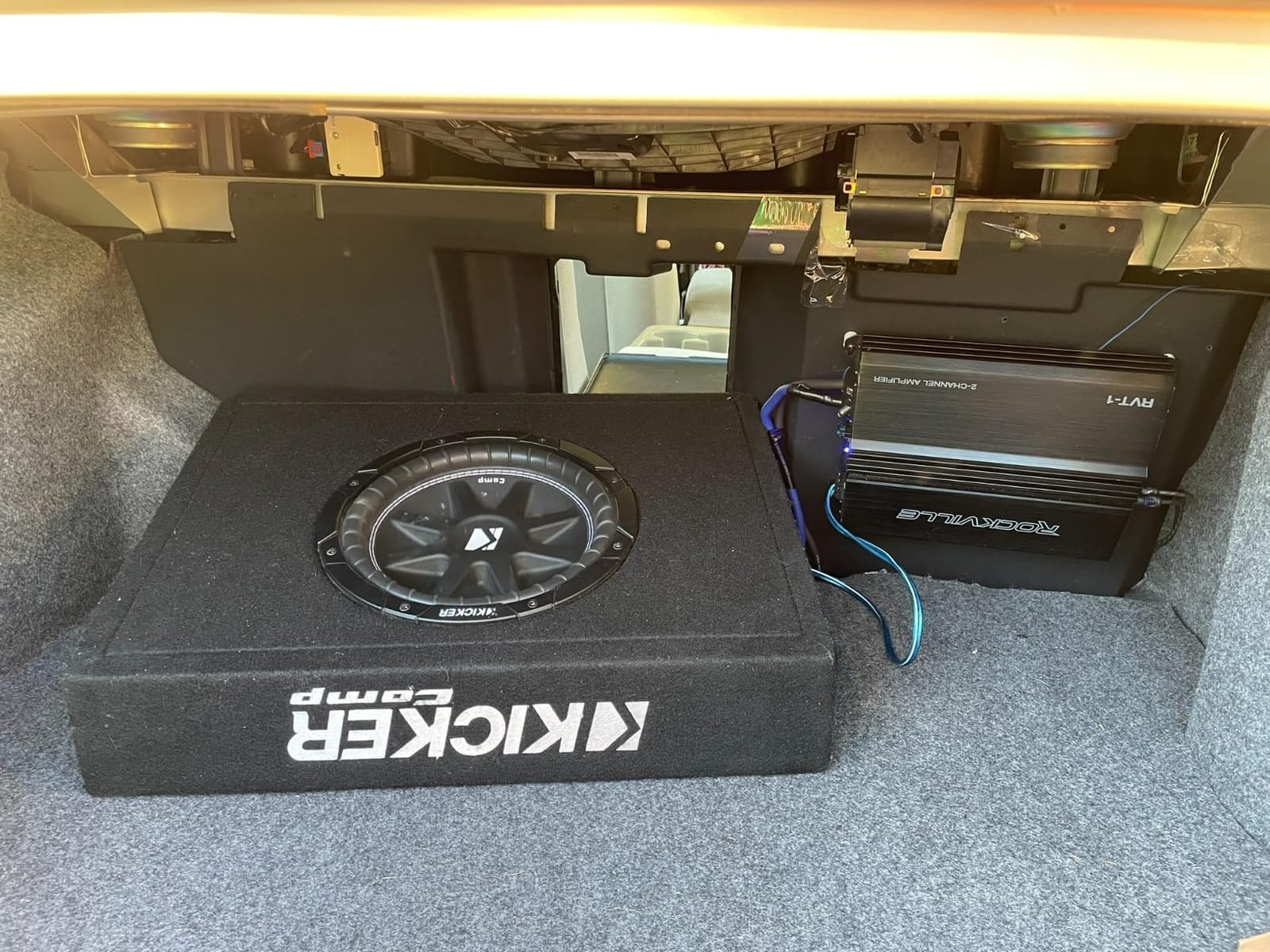 KICKER 10C12-4 Single Comp 12