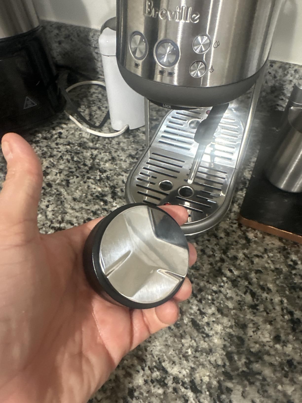 MATOW 53mm Coffee Distributor and Tamper, Dual Head Coffee Leveler Compatible with Breville 54mm Portafilter, Adjustable Depth- Professional Espresso Hand Tampers customer photo 1