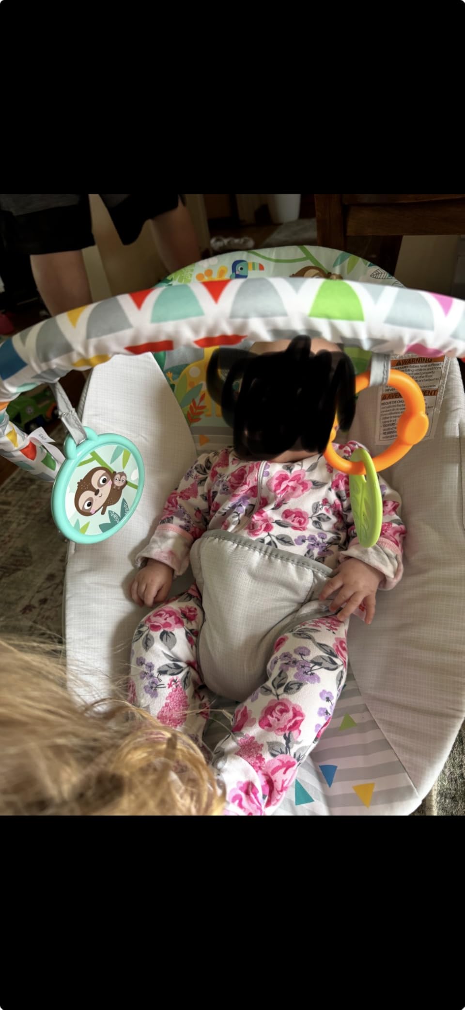 Bright Starts Baby Bouncer Soothing Vibrations Infant Seat - Removable Toy Bar, Nonslip Feet, 0-6 Months Up to 20 lbs (Rainforest Vibes) customer photo 1