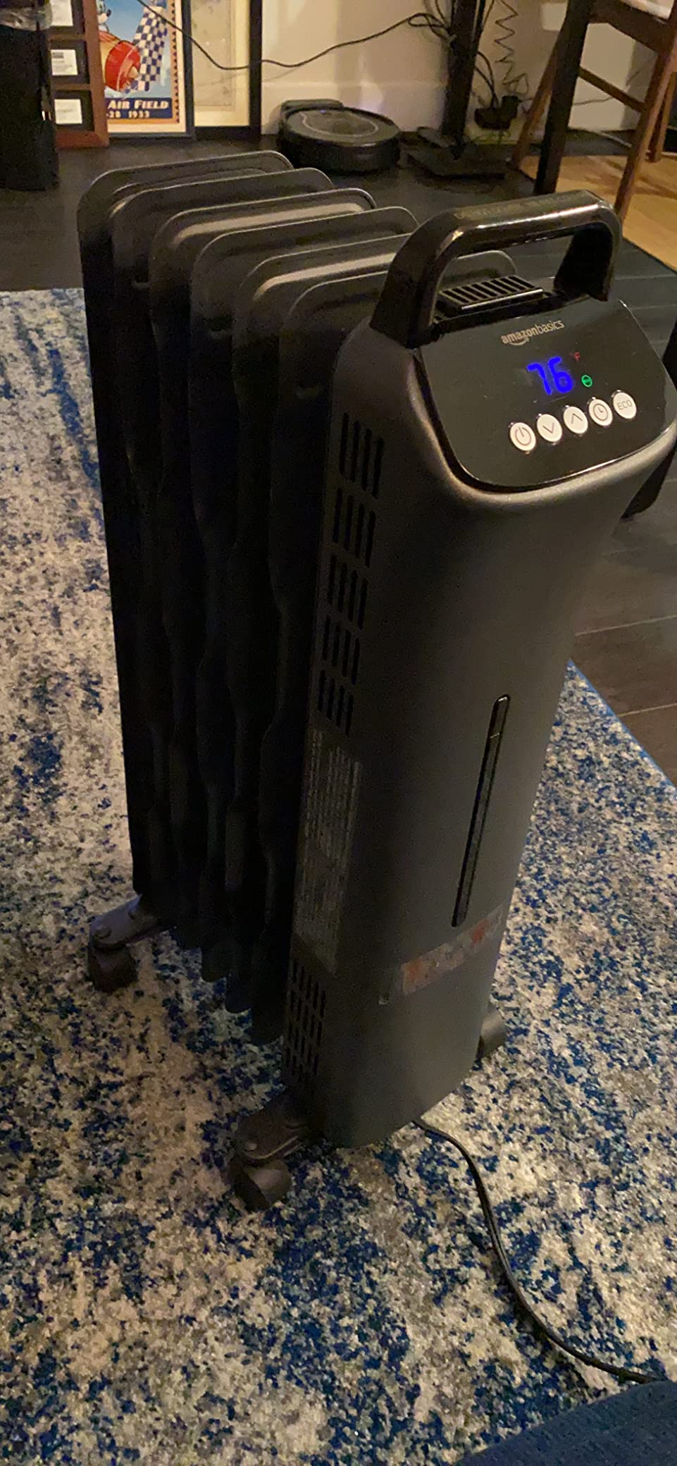 Amazon Basics Portable Oil Space Heater with Remote Control, 7 Oil-Filled Fins, Adjustable Thermostat, 3 Heat Settings, Tip-Over and Overheat Protection, ETL Safety Certificate, 1500W, Black customer photo 1