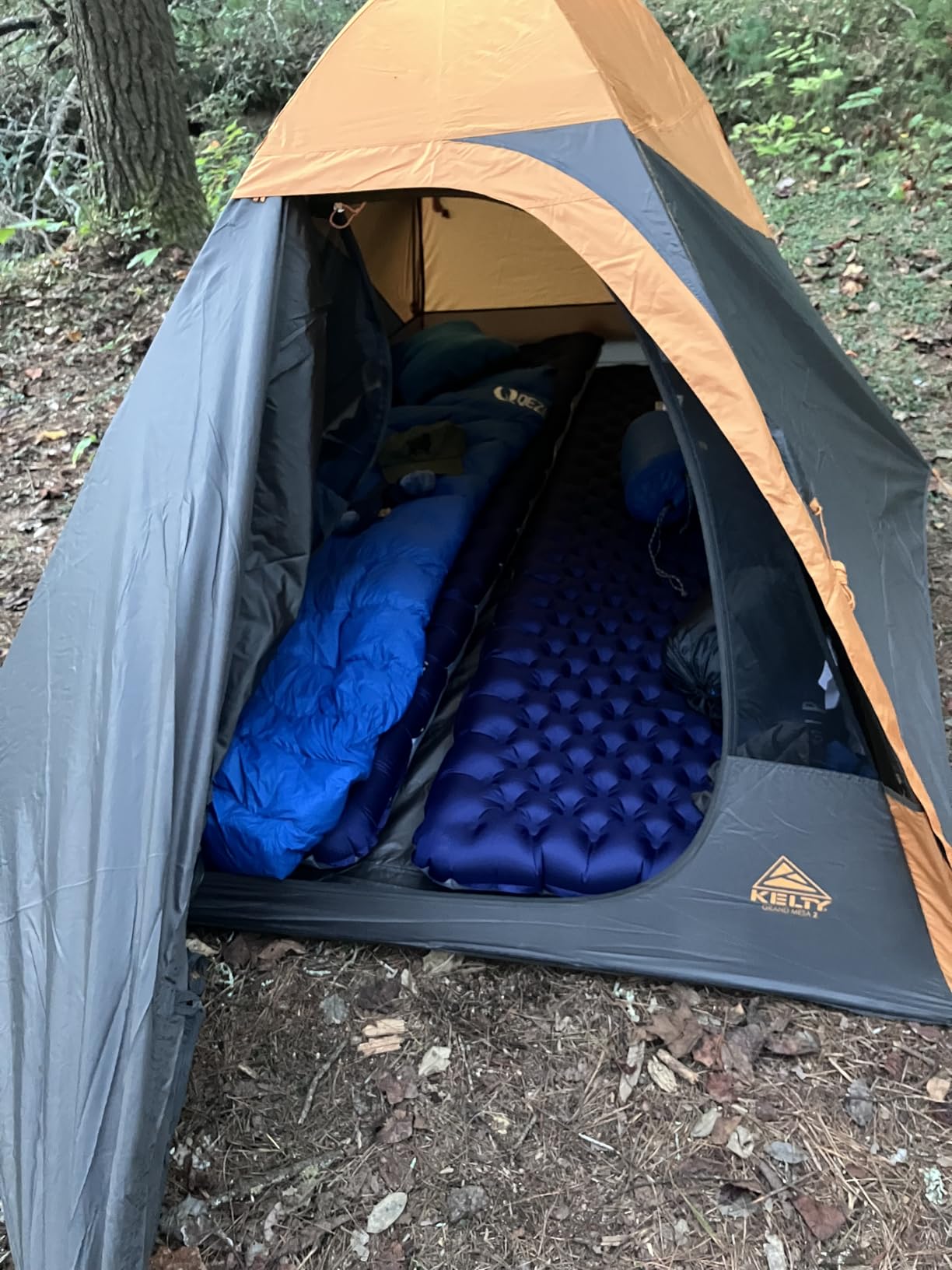 Kelty Grand Mesa 2P or 4P Backpacking Tent - 3 Season Camping, Thru Hiking Shelter, Aluminum Pole Frame, Single Door + Vestibule Model customer photo 1