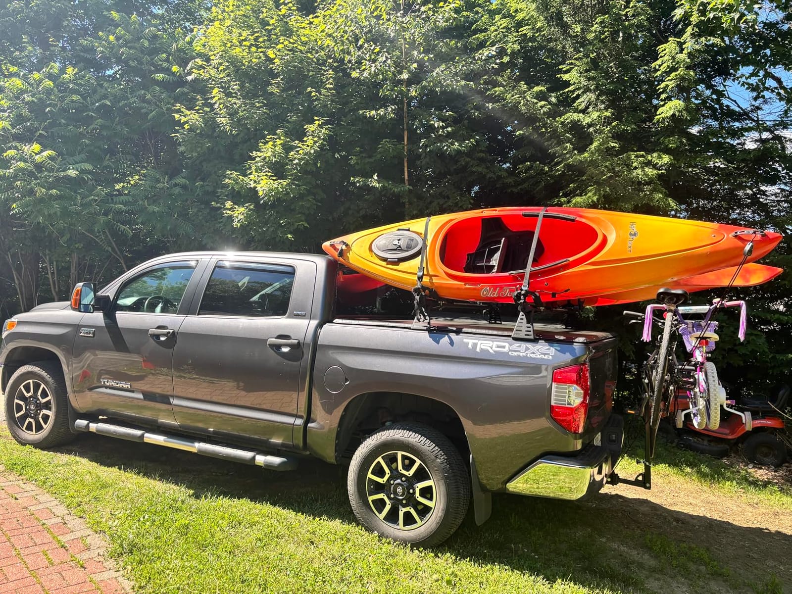 Leader Accessories Folding Kayak Roof Rack 4 PCS/Set, J Bar for 2 Kayaks | 150 lbs Capacity, Rust-Resistant, Car Roof Rack for Canoe, SUP, Surfboard, Fits SUV Car Truck Crossbar with 4 Tie Down Straps customer photo 1