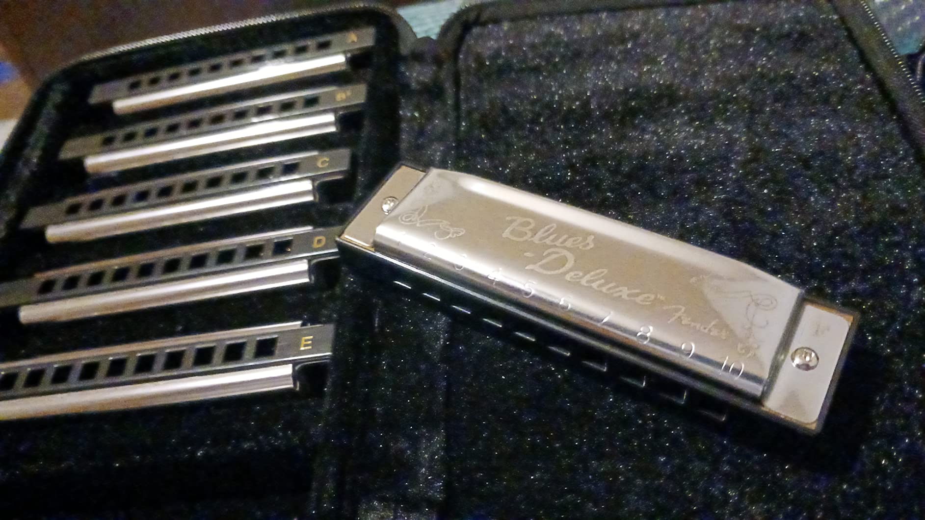 Fender Blues Deluxe Harmonica, Pack of 3 with case (Keys C,G,A) customer photo 1