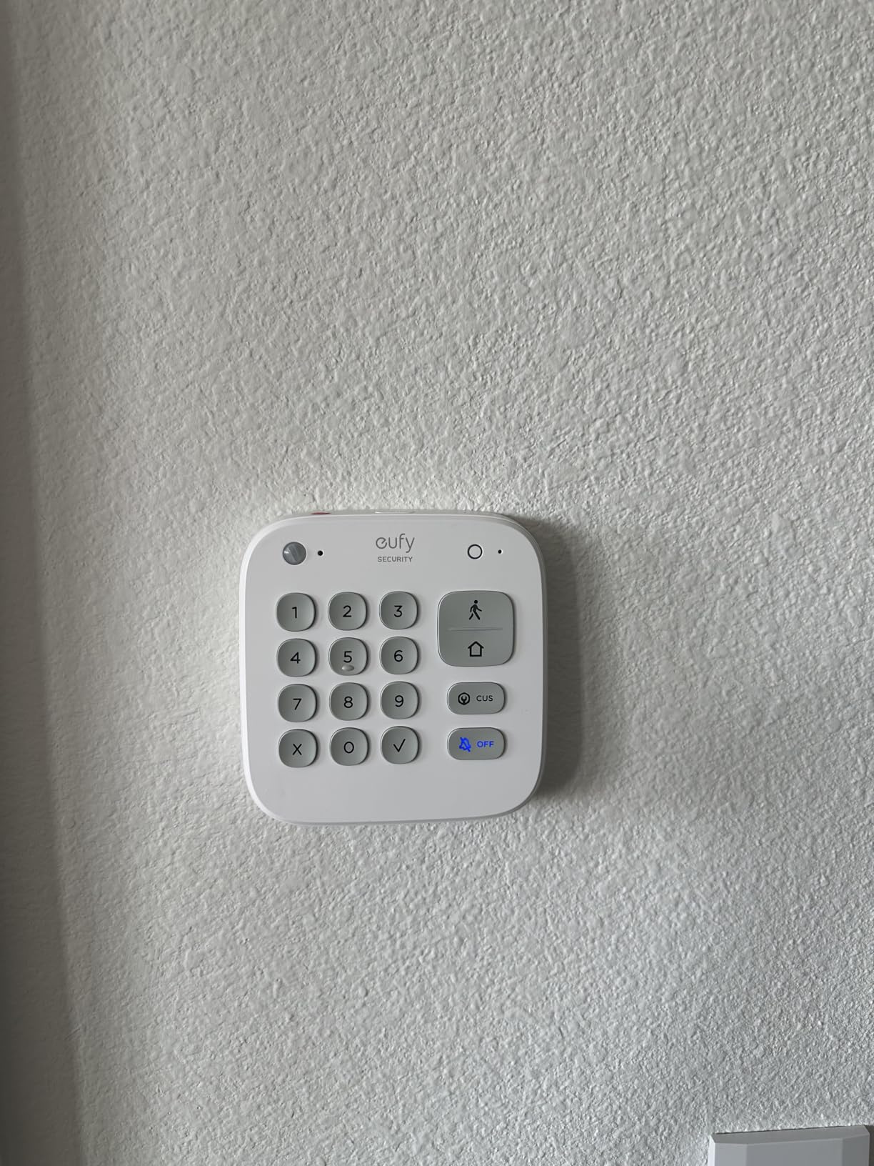 eufy Security 5-Piece Home Alarm Kit, Home Security System | Keypad, Motion Sensor, 2 Entry Sensors, Home Alarm System, Control from the App, Links with eufyCam, Optional 24/7 Protection customer photo 2