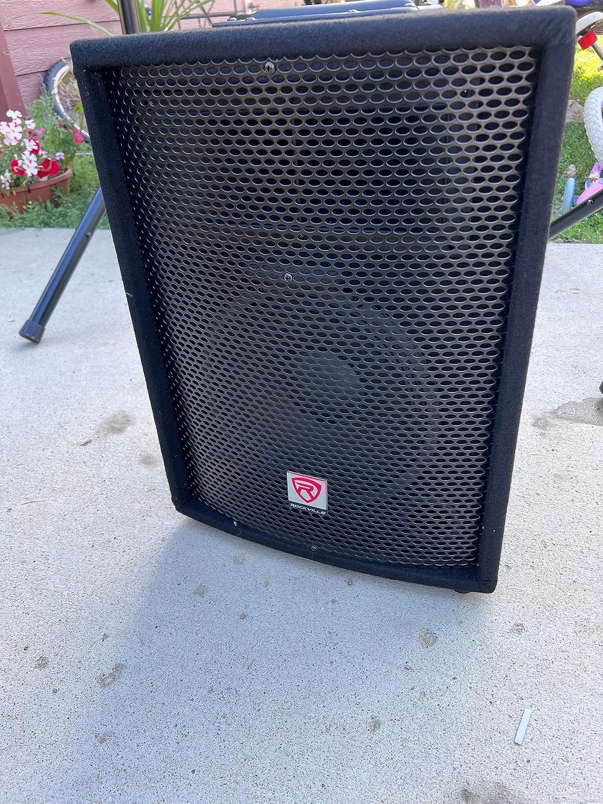 Rockville RPG2X12 PA Speaker System - Dual 12 Inch Powered Speakers, 8-Channel Mixer with Bluetooth, Adjustable Stands, 2 Wired Microphones, Cables customer photo 2