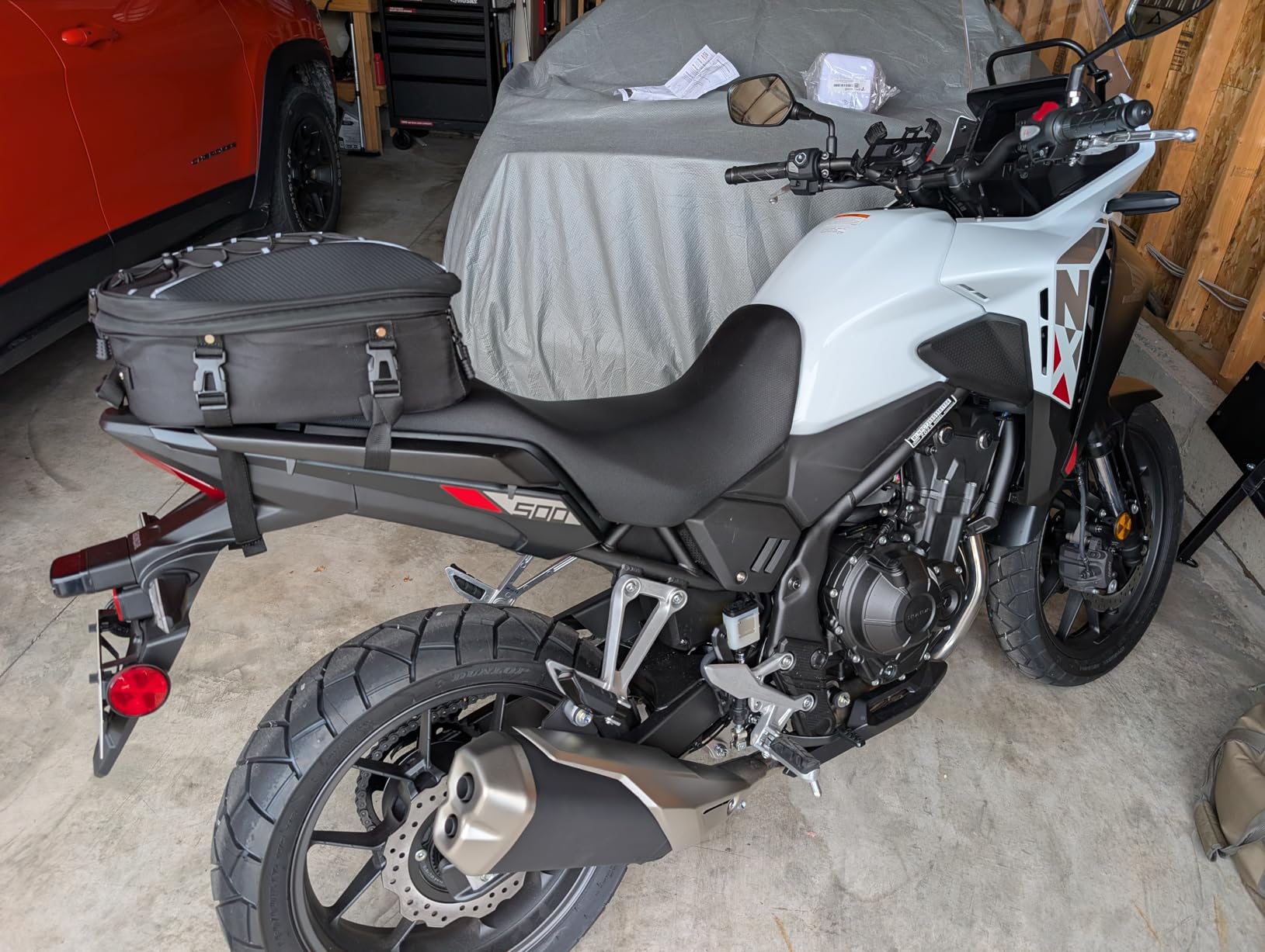KEMIMOTO Motorcycle Tail Bag, Dual Use Motorcycle Rear Seat Bag with Waterproof Rain Cover, 22L-34L Expandable Motorbike Helmet Bag Luggage Storage Backpack with 6 straps customer photo 1