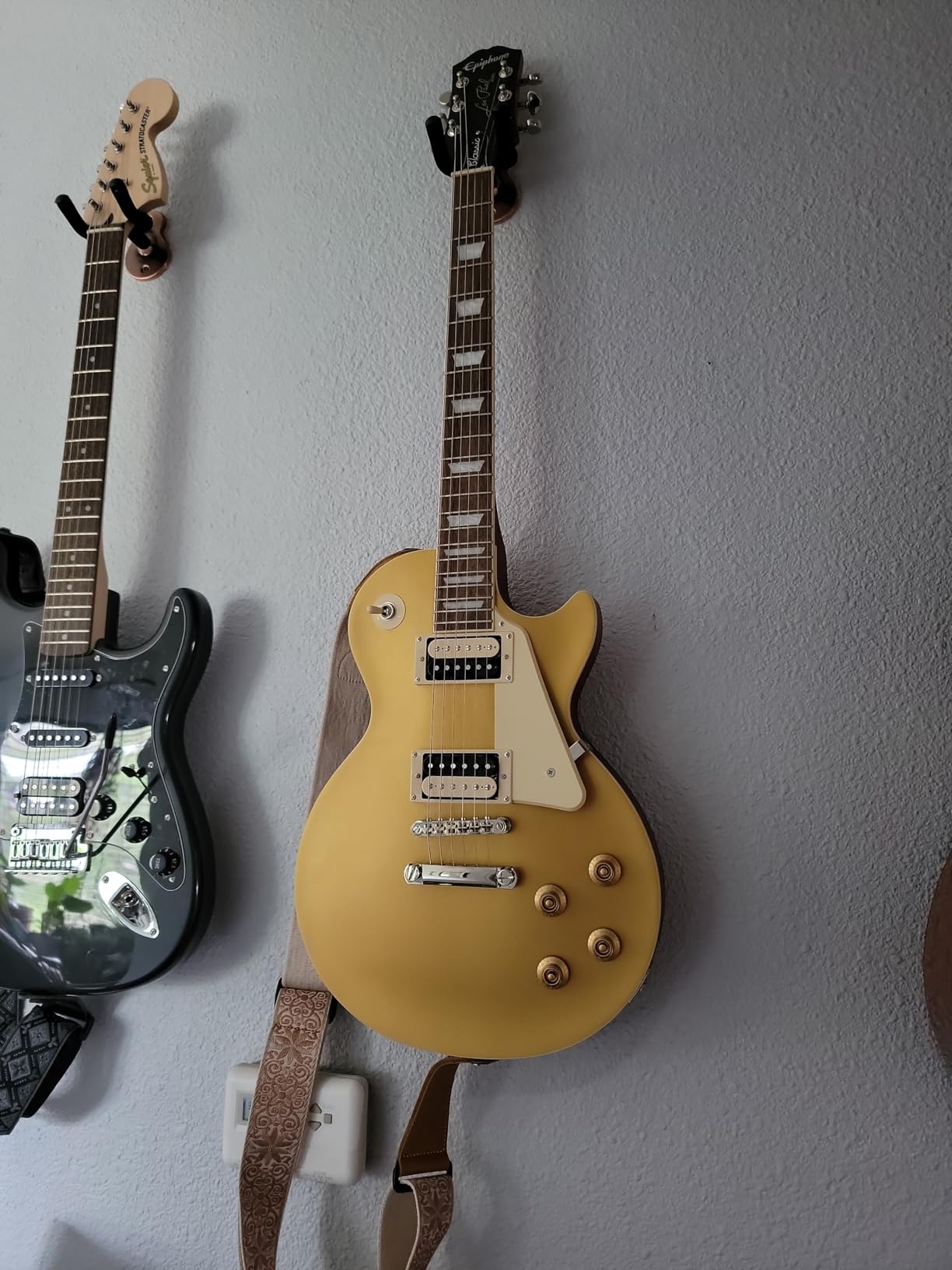 Epiphone Les Paul Classic, Worn Purple Burst customer photo 1