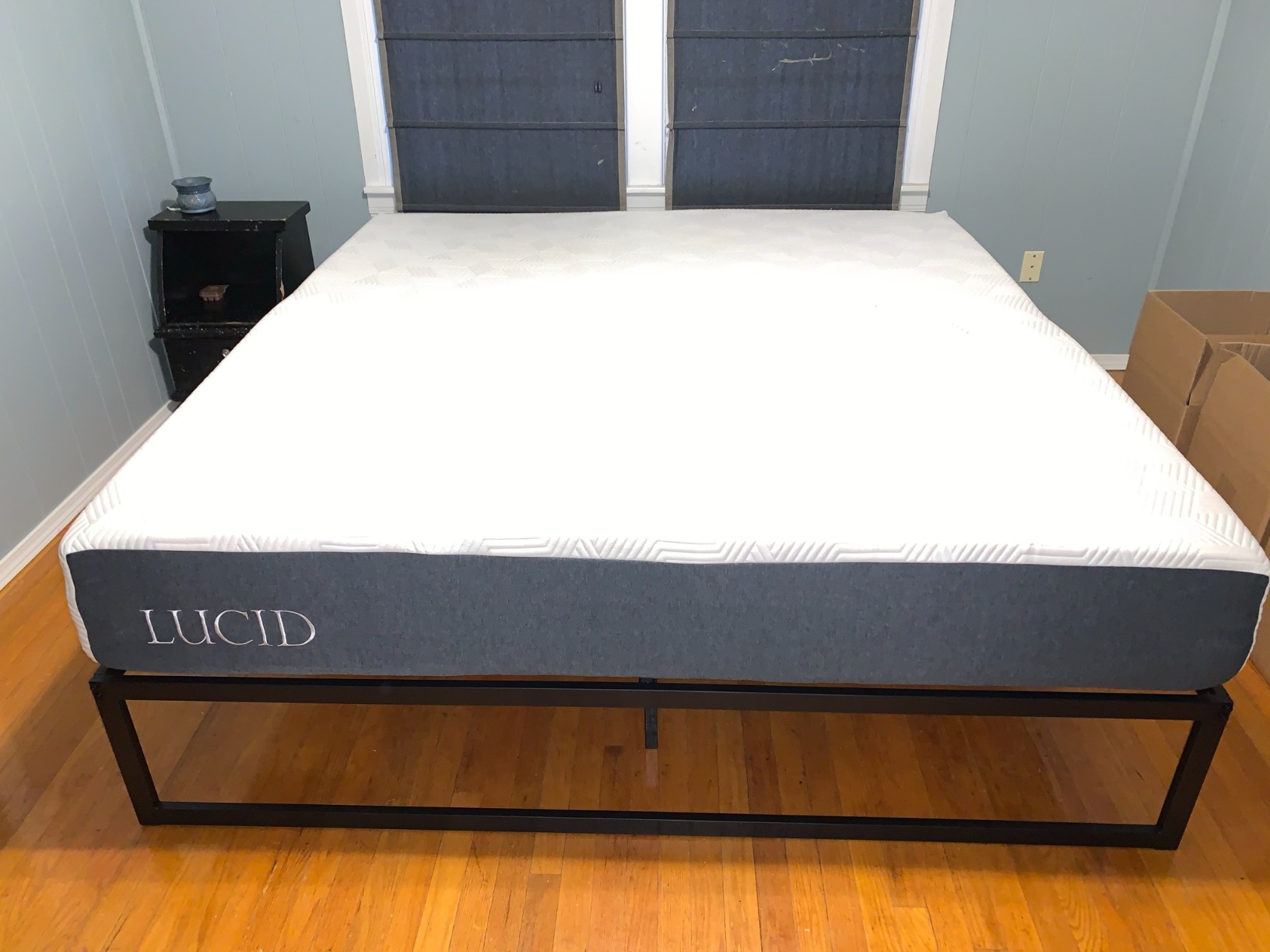 Lucid 12 Inch Plush Gel Memory Foam Mattress - Bamboo Charcoal & Cooling Gel - Fiberglass Free - Bed in a Box - CertiPUR-US Certified - Queen Size customer photo 2