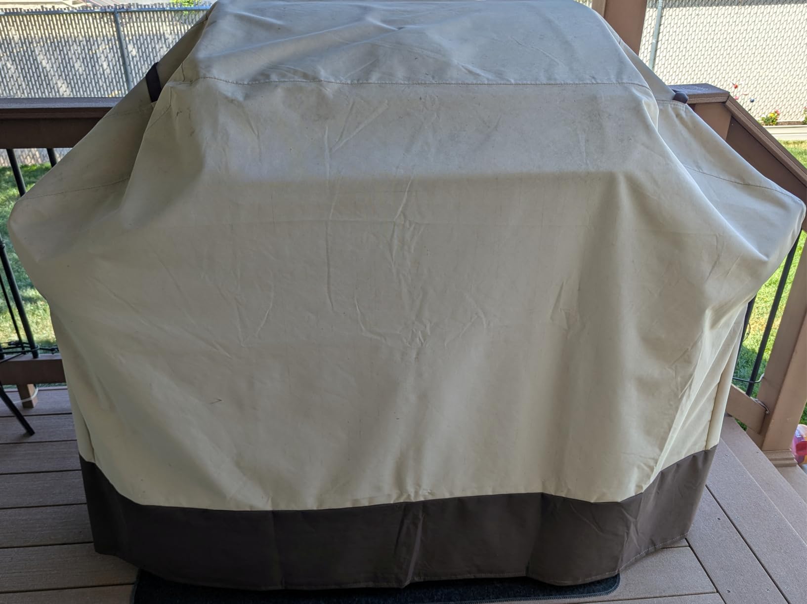 Vailge Grill Cover for Outdoor Grill & Waterproof 600D BBQ Cover 60 Inch | Gas Grill Cover Features Zippered Pocket for BBQ Tools, Windproof Straps. Fits Weber, Brinkmann, Char Broil Grills and More customer photo 1