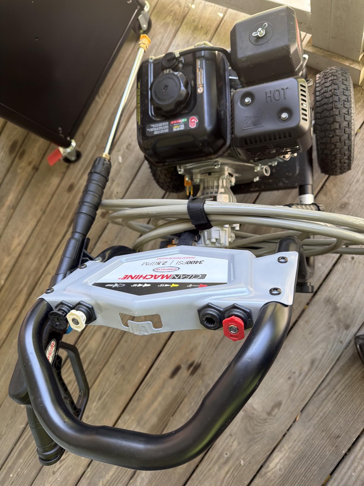 Simpson Clean Machine 3400 PSI Gas Pressure Washer, 2.5 GPM, CRX engine, AAA Axial Cam Pump, 25' Hose, 5 Nozzles, Low-profile Frame, 49-State Compliant (CM61083) customer photo 1