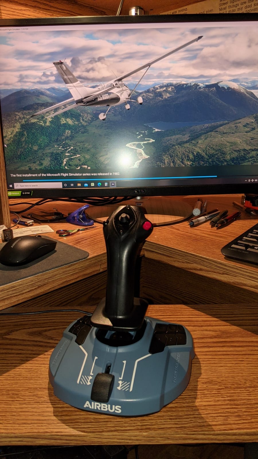 Thrustmaster TCA Sidestick Airbus Edition Flight Sim Joystick - PC | A320 1:1 replica, drift-free magnetic sensor, 17 mappable action buttons, built-in throttle, thrust reverser, Hall sensor customer photo 2