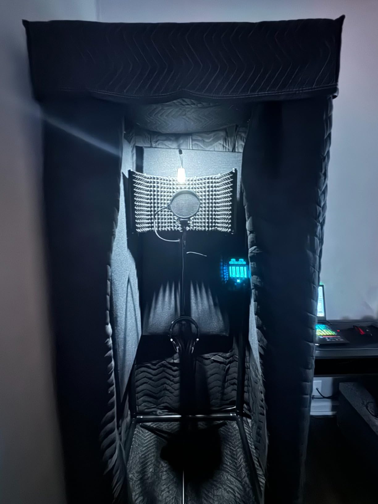 Ultimate Portable Vocal Booth for Home Recording, Reduces Echo & Reverb | Heaviest-duty sound-absorbing blankets, LED light, mic adapter, phone holder & carry bag included; fits singers up to 6ft 8in customer photo 1