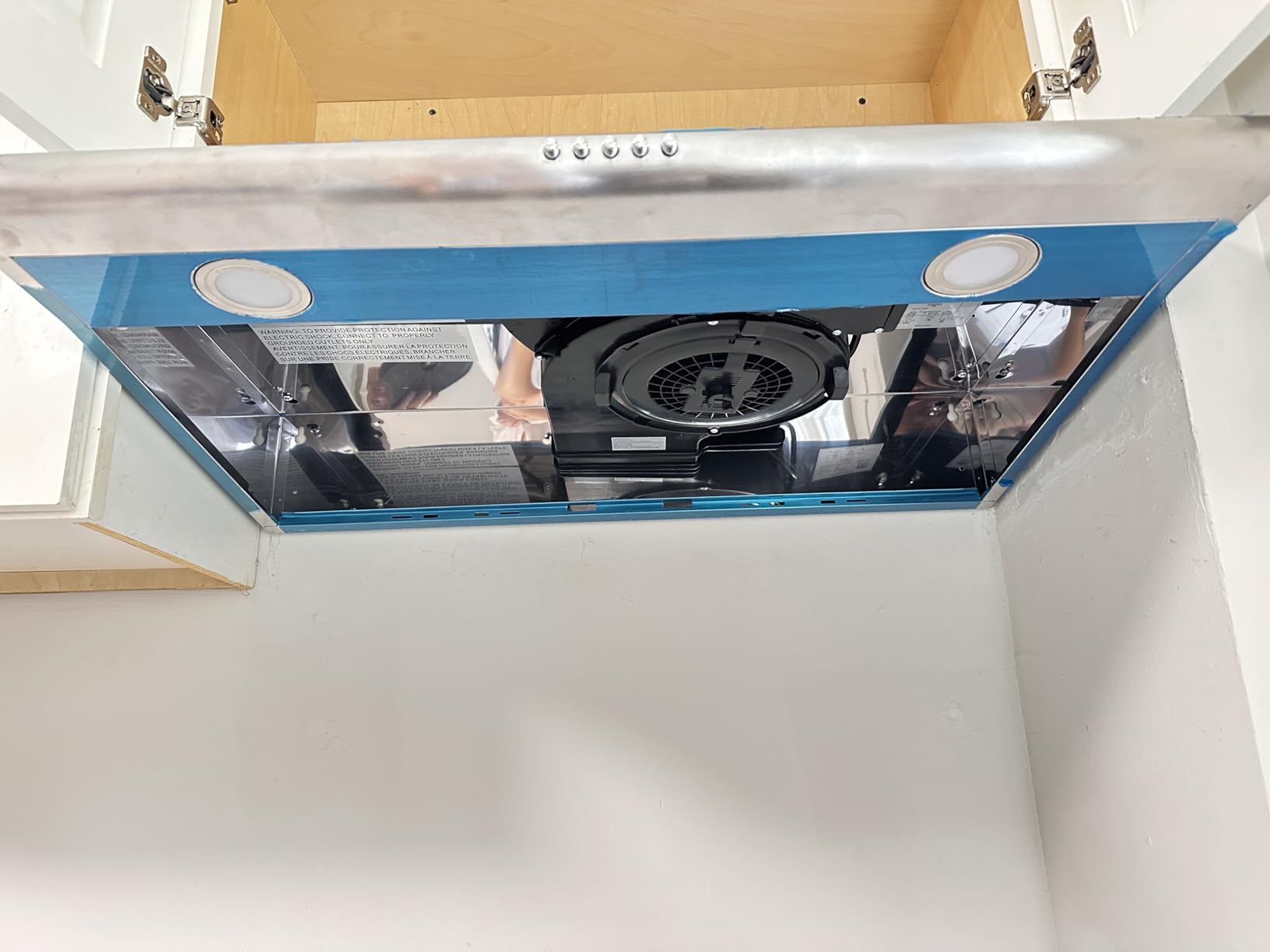 FIREGAS 30 Inch Under Cabinet Range Hood, 300 CFM Ducted/Ductless Kitchen Vent Hood Over Stove, 3-Speed Exhaust Fan with LED Light, Reusable Filter & Charcoal Filter, Stainless Steel customer photo 2