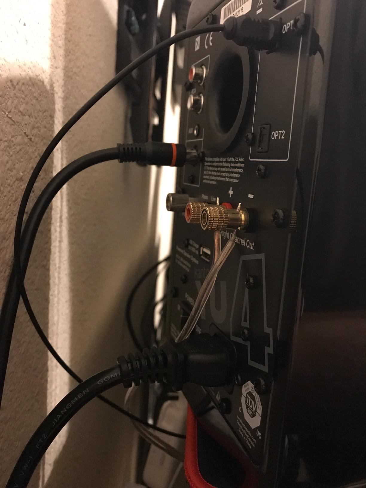 Kanto YU4WALNUT Powered Speakers with Bluetooth and Built-in Phono Preamp | 140W Peak Power | Pair | Walnut customer photo 2