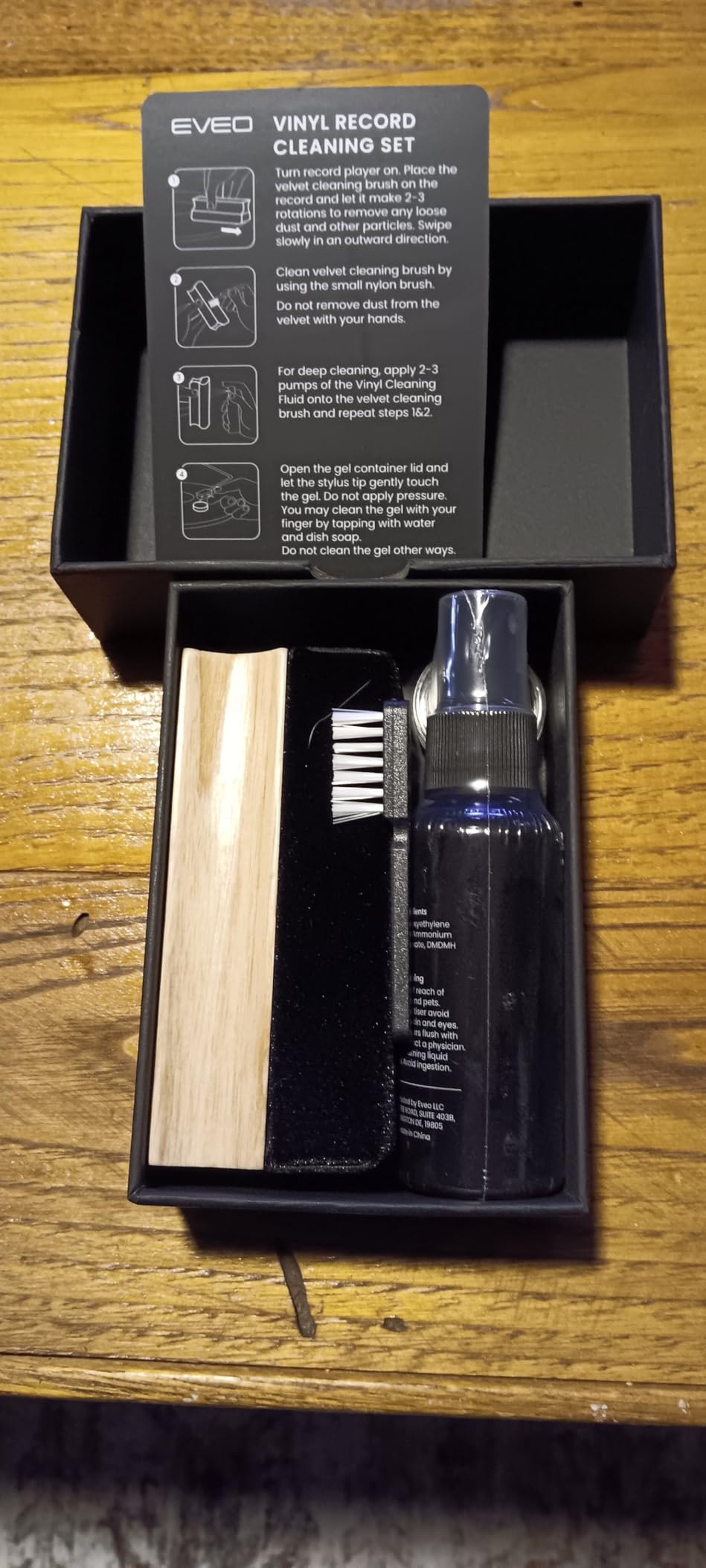 EVEO Vinyl Record Cleaning Kit - 4-in-1 Premium Vinyl Record Cleaner & Vinyl Cleaning Kit with Velvet Brush, Vinyl Cleaner Liquid, Duster & Turntable Stylus Gel customer photo 2