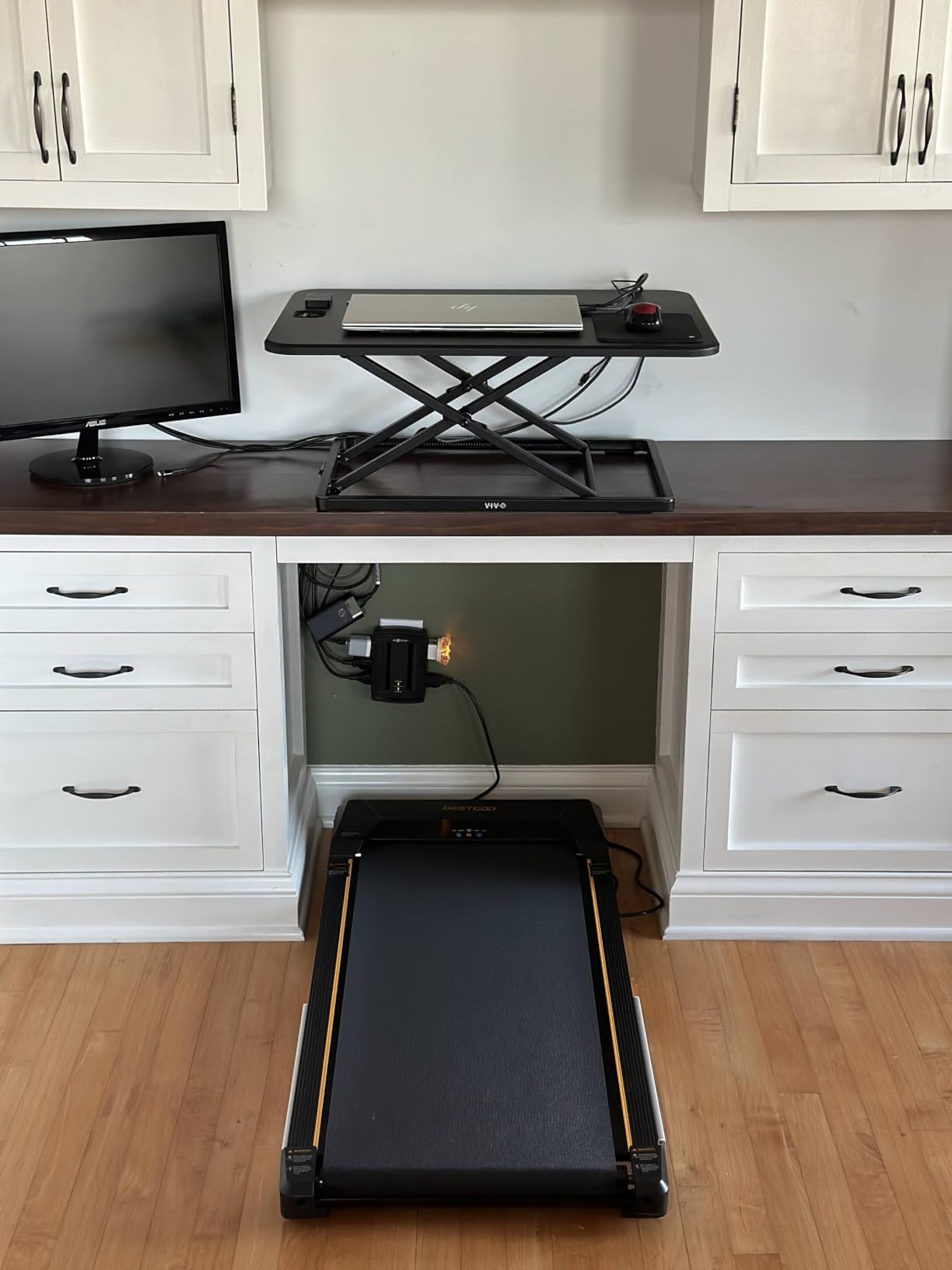 VIVO Black 26 in Single Top Standing Desk Converter, DESK-V001J | Ultra-Slim, Height Adjustable Desk Riser, Compact Sit Stand Desktop for Monitor or Laptop, No Assembly Required, Black Frame customer photo 2