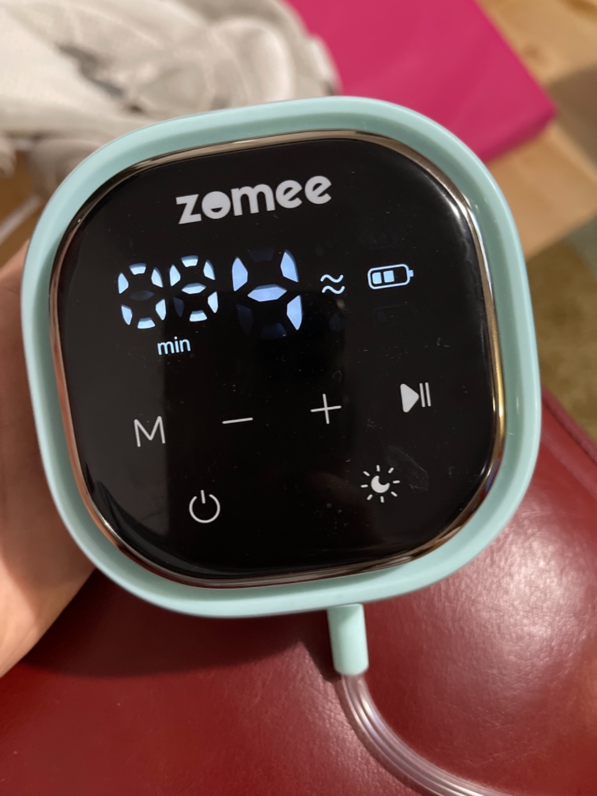 Zomee Z2 Double Electric Breast Pump - Hospital Grade Rechargeable customer photo 2