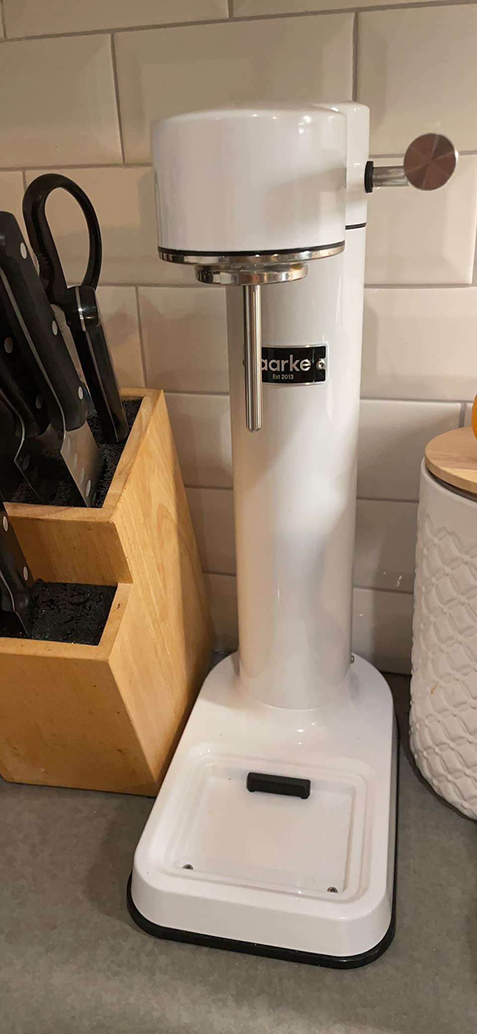 Aarke Carbonator 3 - Premium Sparkling Water Maker, Stainless Steel | Stainless Steel, Cordless Soda Maker for Home, Carbonated Water Machine, BPA-free PET Bottle Included customer photo 1