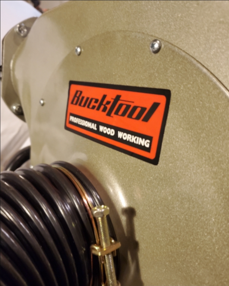 BUCKTOOL 1HP 6.5AMP Wall-mount Dust Collector with Remote Control and 2-micron Dust Filter Bag 550CFM Air Flow DC30A-1 customer photo 1
