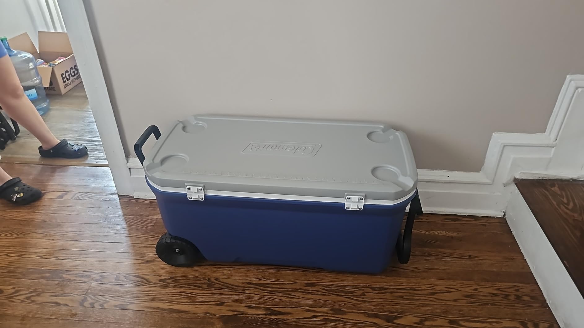 Coleman Classic Series Insulated Portable Rolling Cooler with Wheels, Leak-Resistant Outdoor Hard Cooler Keeps Ice up to 5 Days customer photo 1