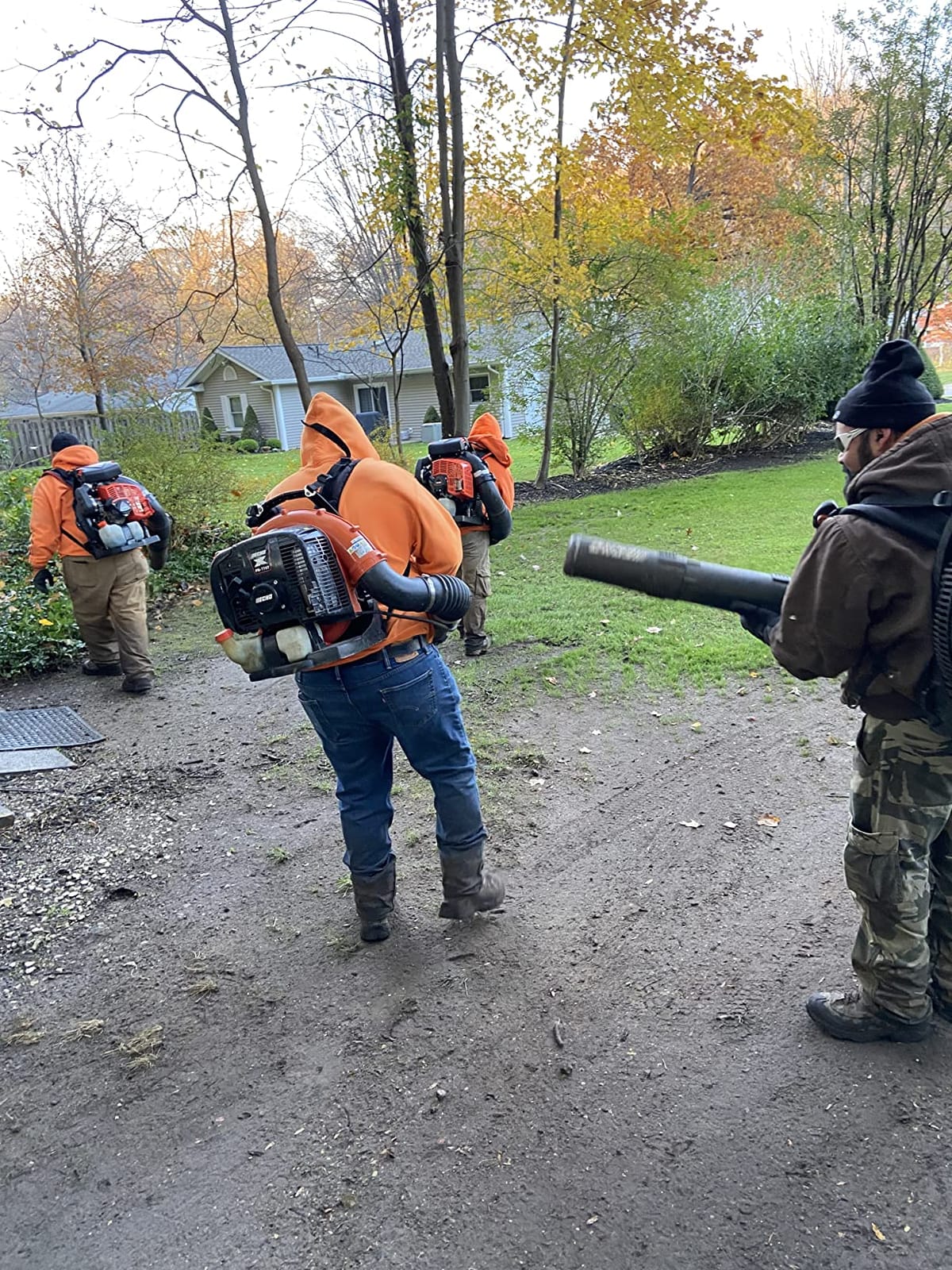 Echo 220 MPH 1110 CFM 79.9 cc Gas 2-Stroke X Series Backpack Blower with Tube-Mounted Throttle PB-9010T customer photo 1