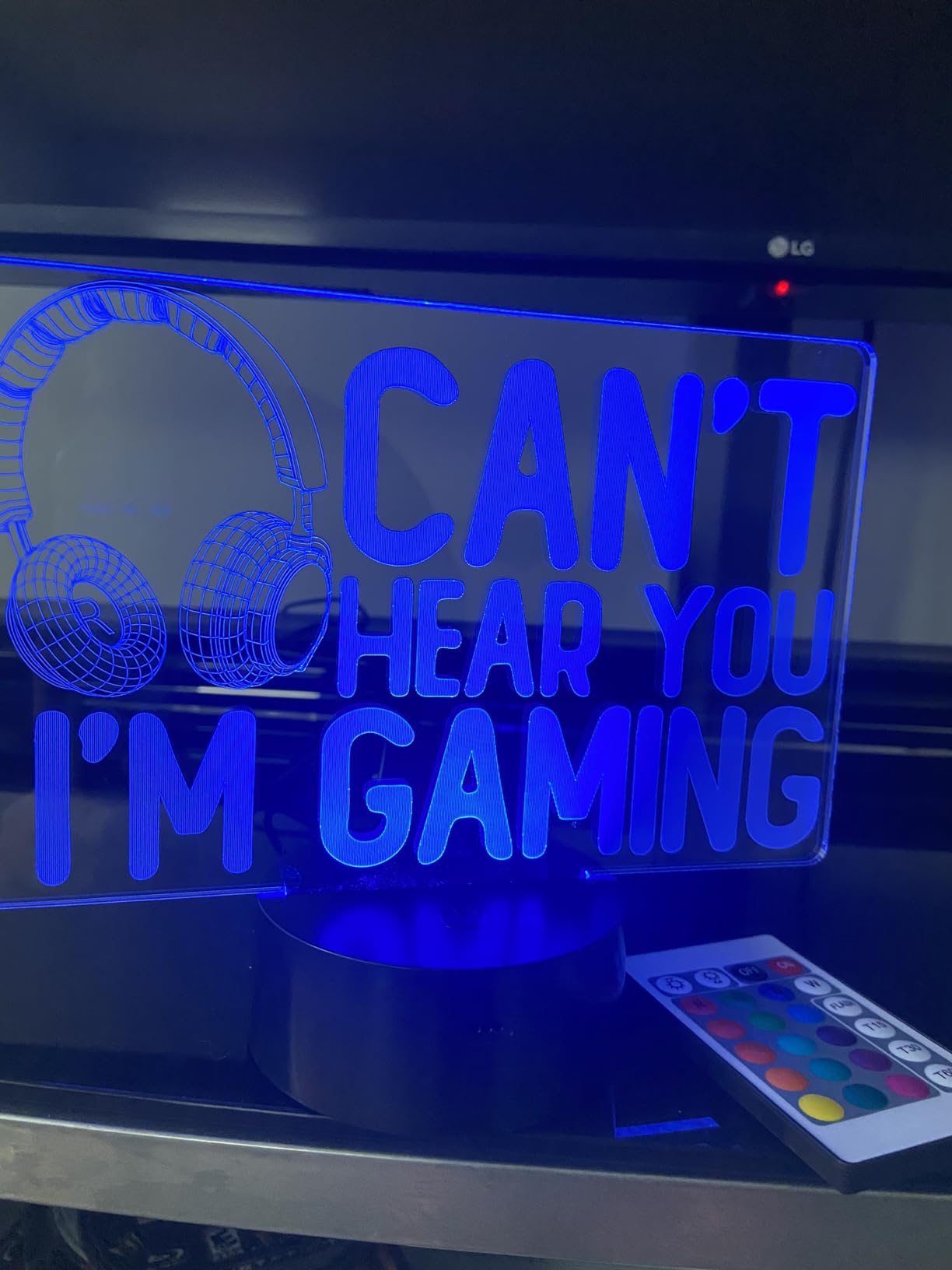YuanDian Can't Hear You I'm Gaming Night Light, Headset Graphic Video Games Gamer Gift Funny 3D Illusion Lamp 16 Colors Changing Touch & Remote Control for Men Gamers Teenagers and Kids customer photo 1