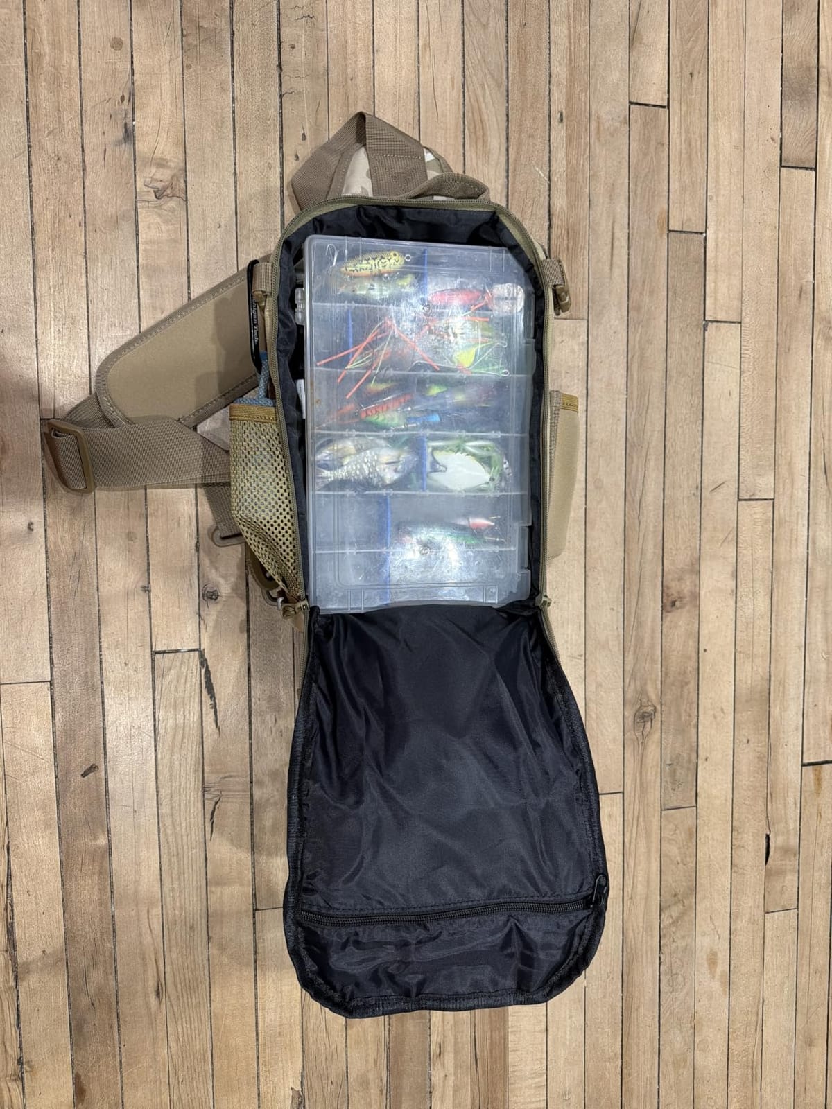 KastKing Blowbak Fishing Sling Bag, Fishing Backpack with Rod Holder customer photo 1