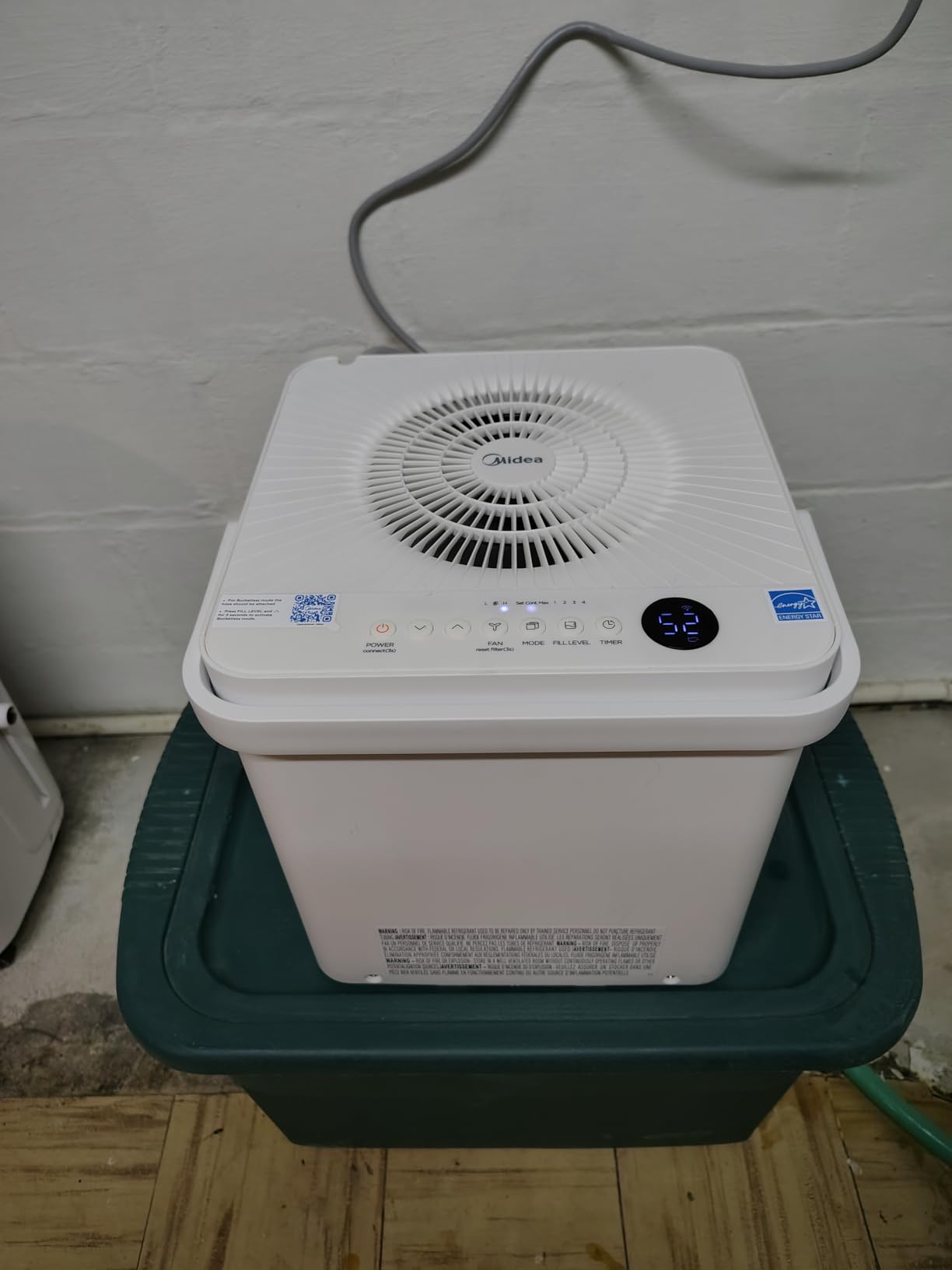 Midea Cube 20 Pint Dehumidifier for Basement, 1,500 Sq. Ft, Energy star | Large Capacity Water Tank with Drain Hose, Wi-Fi Enabled, Works with Alexa, Quiet Operation for Basement, Home, Bedroom customer photo 2