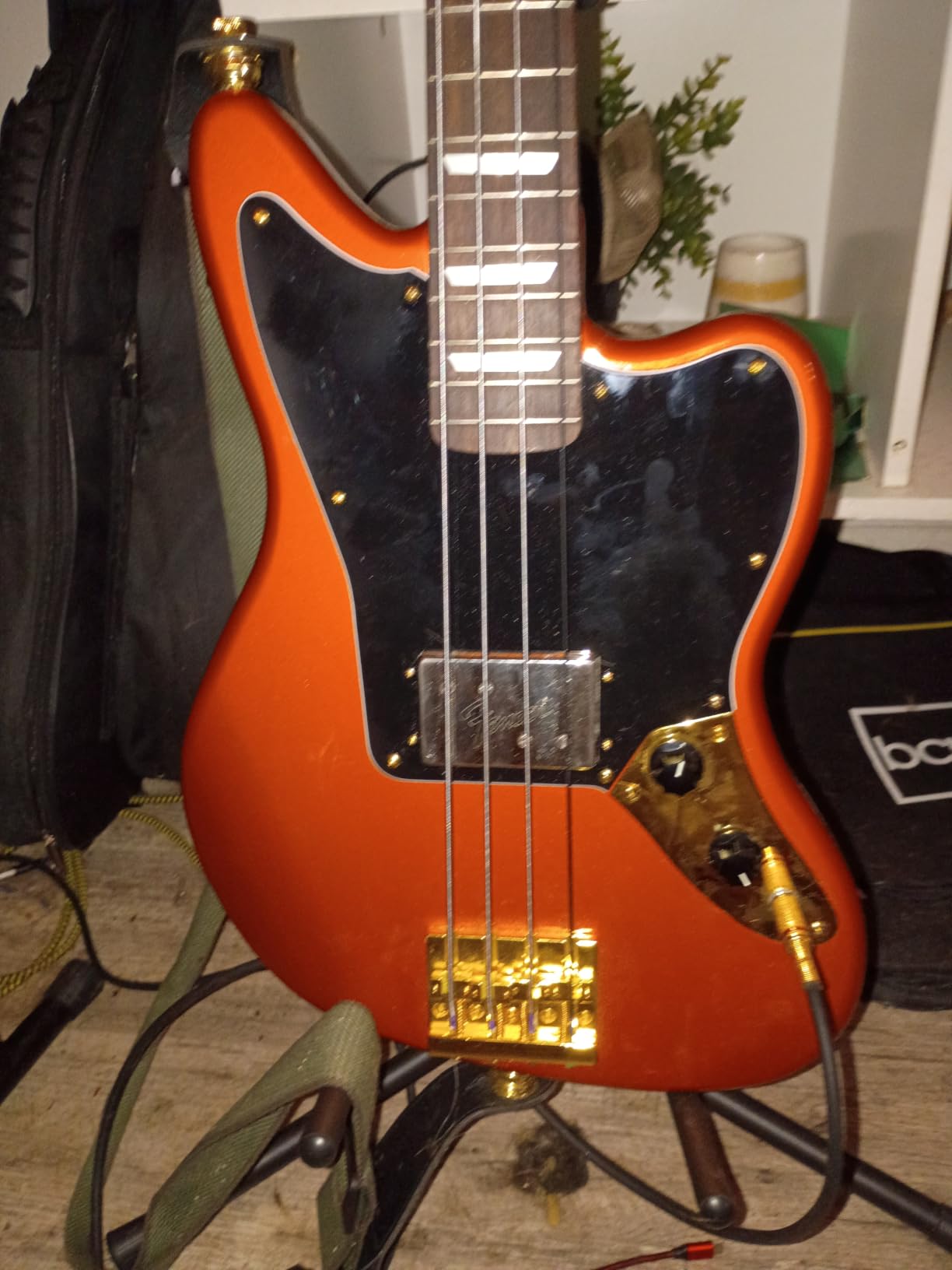 Squier Affinity Series Jaguar Bass, Black, Maple Fingerboard customer photo 1