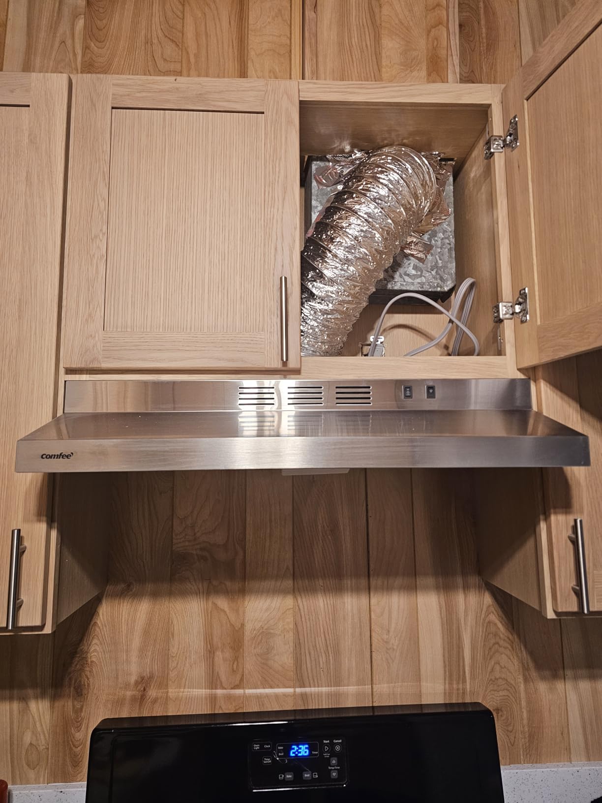 COMFEE' Range Hood 30 Inch Under Cabinet 200 CFM Ducted/Ductless | Durable Stainless Steel Slim Design with 2-Speed Exhaust Fan, 2 Washable Reusable filters customer photo 2