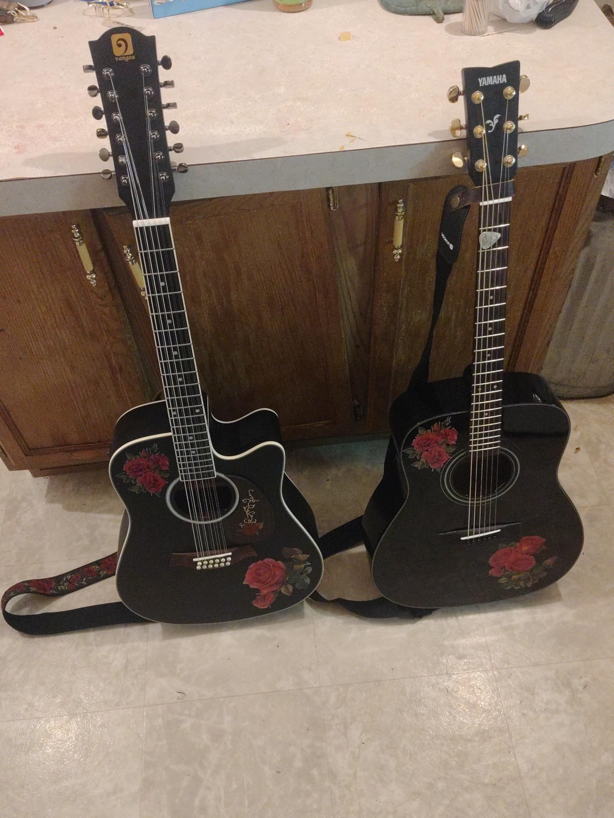 Vangoa LEFT HANDED 12 String Guitar Acoustic Electric Cutaway, Dreadnought, Black Matte customer photo 1