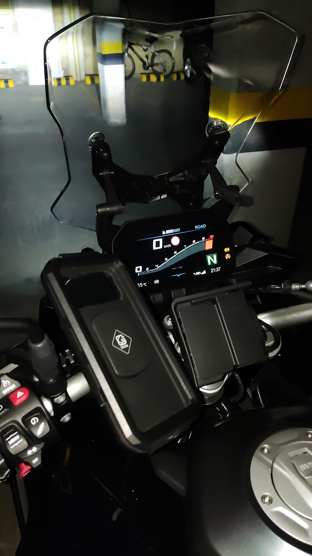 Kewig Bike Phone Mount with Aluminum Alloy Handlebar Mount Base | Touch-Screen & Waterproof Motorcycle Phone Mount, 360 Rotation Bike Phone Holder Suitable for 4.7'' - 6.3'' Cellphones customer photo 1