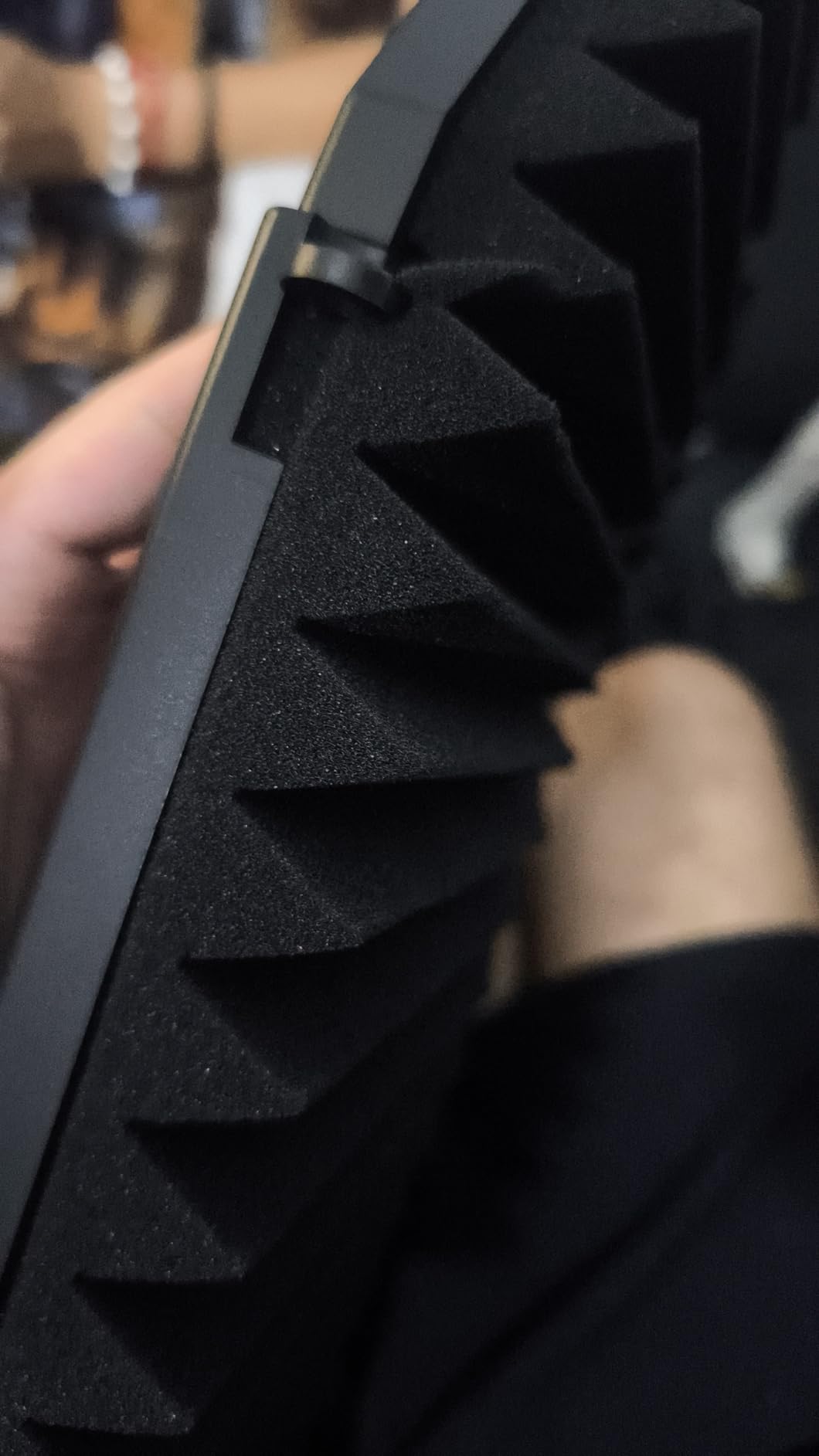 XTUGA Recording Microphone Isolation Shield, High Density Absorbent Foam 5 Panels to Filter Vocal,Top Enclosed Foldable Soundproof Cover for Condenser Studio Equipment MIS02 customer photo 2