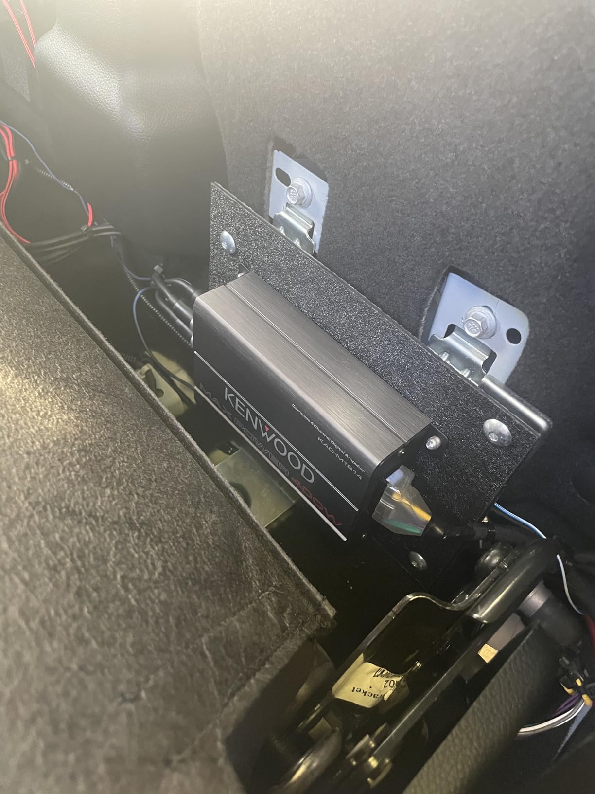 Kenwood KAC-M1814 4-Channel Compact Bridgeable Marine/Motorsports 400W Max Power Digital Amplifier customer photo 1