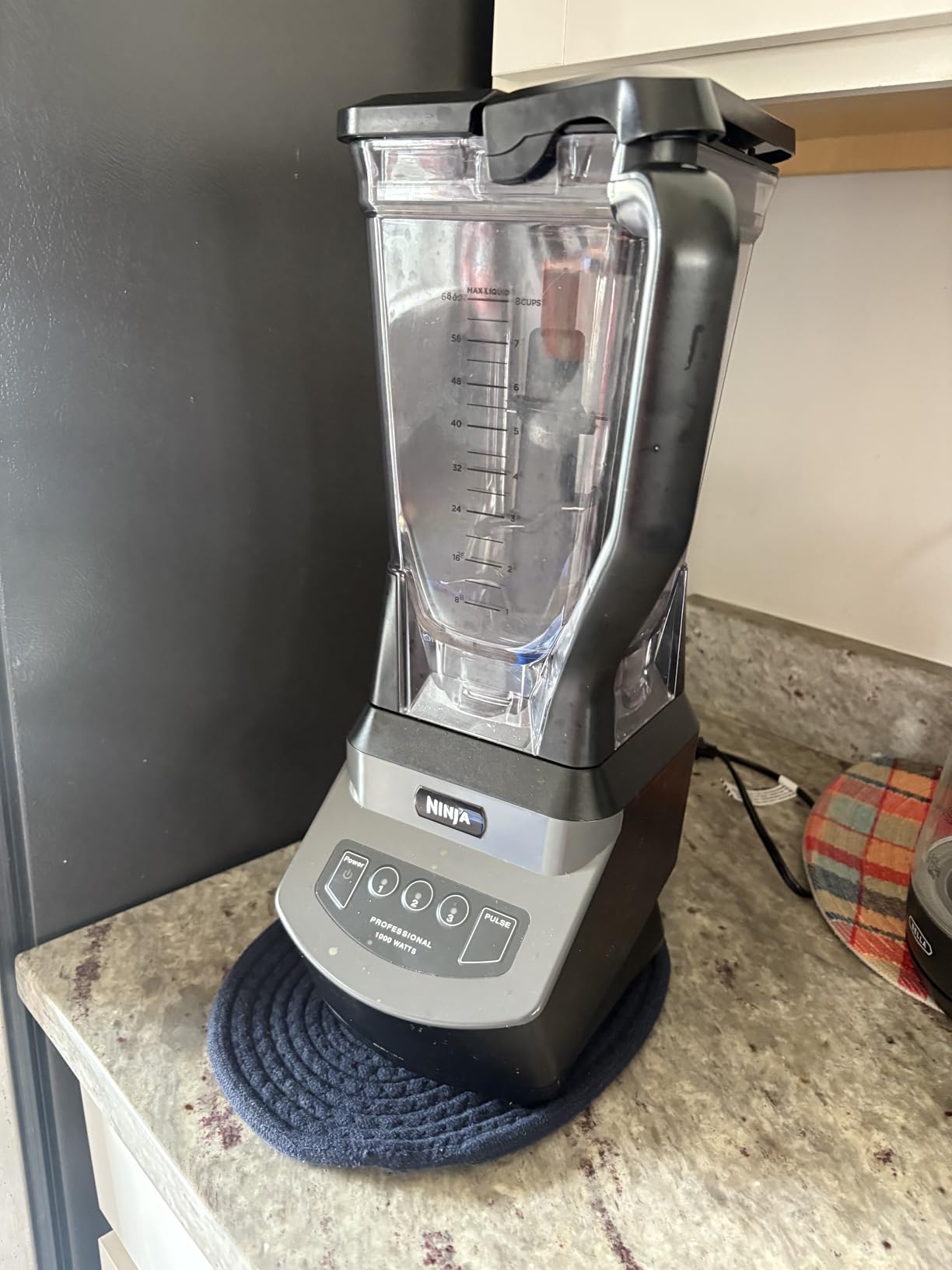 Ninja Blender for Smoothies & Shakes, 1000W, 72oz Pitcher, Black, NJ601AMZ | Total Crushing Tech crushes ice, fruit & veggies for smoothies & frozen drinks. XL 72-oz pitcher. Dishwasher safe. customer photo 1