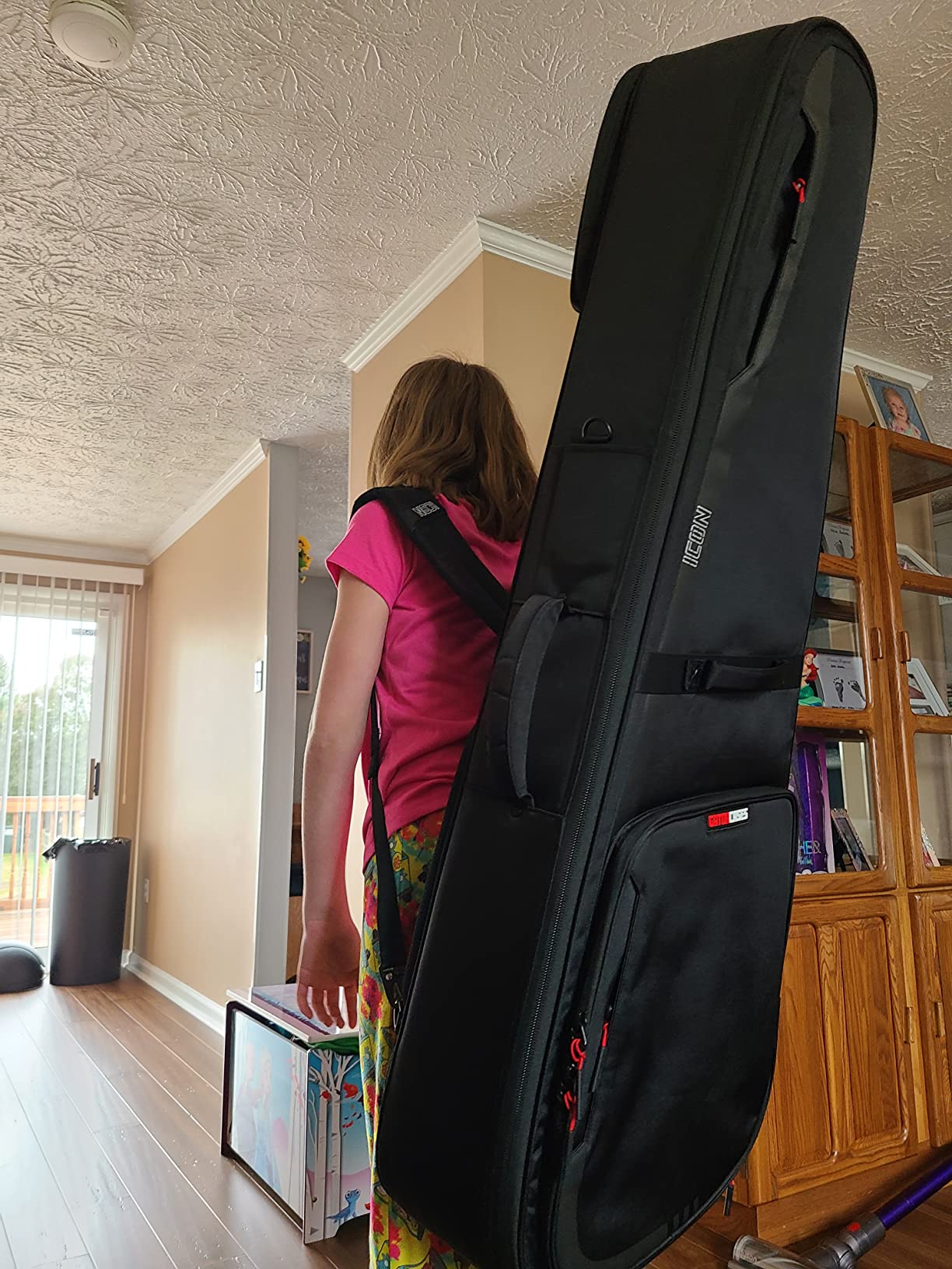 Gator Cases ICON Series Premium Weather Resistant Gig Bag for Acoustic Guitars with TSA Luggage Lock-Friendly Zipper Pulls (G-ICONDREAD) customer photo 2