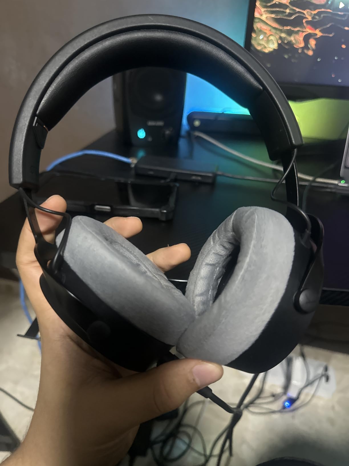 beyerdynamic DT 700 PRO X Closed-Back Studio Headphones with Stellar.45 Driver for Recording and Monitoring on All Playback Devices customer photo 1