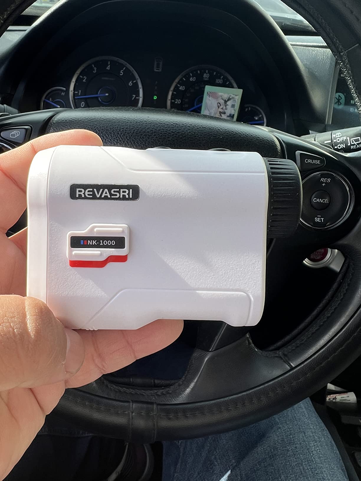 REVASRI Range Finder for Golf, Slope, Pin Lock Vibration 1000Y Rangefinder, 6.5X Magnification, External Slope Switch for Golf Tournament Legal, Rechargeable Golf Rangefinder customer photo 2